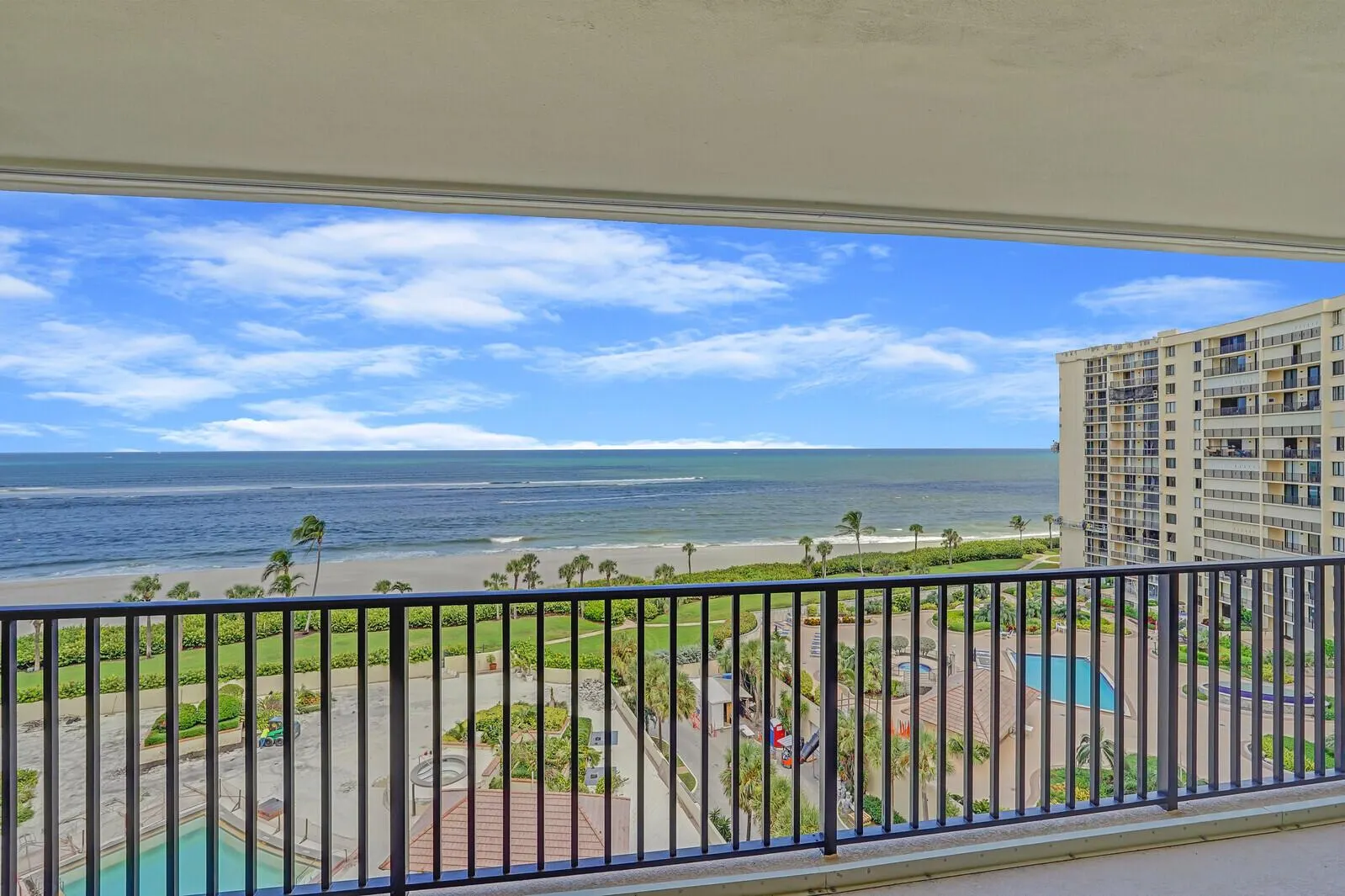 400 Ocean Trail Way, #909