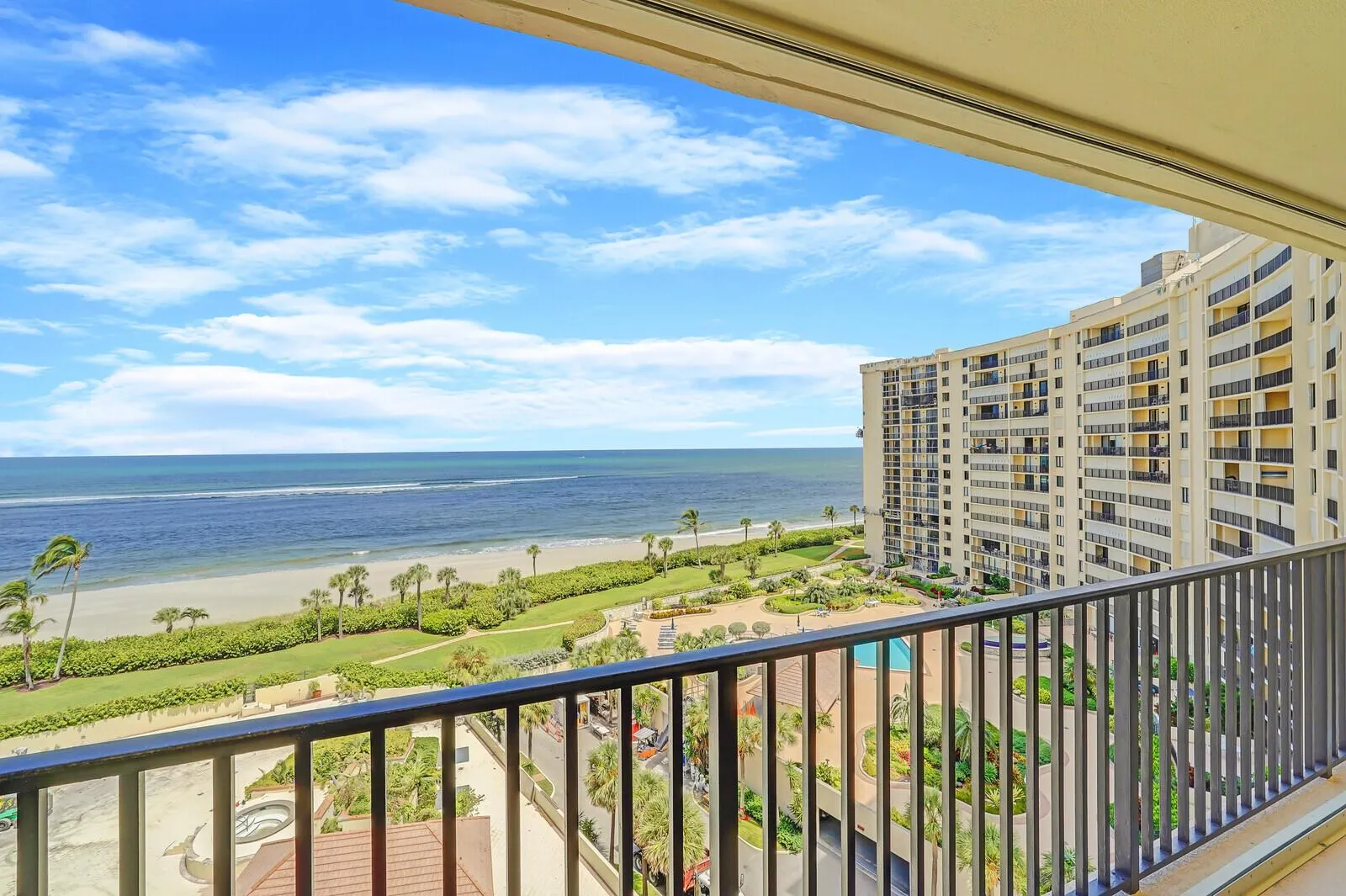 400 Ocean Trail Way, #909