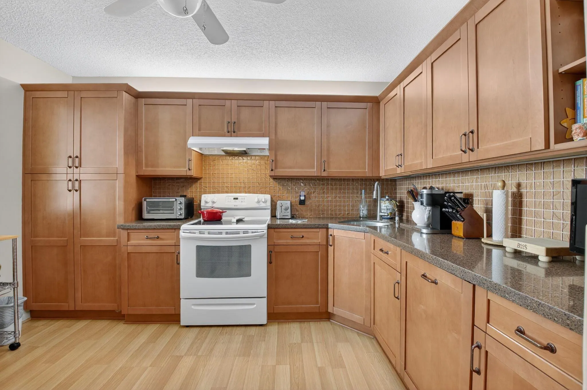 5147 Europa Drive, #W