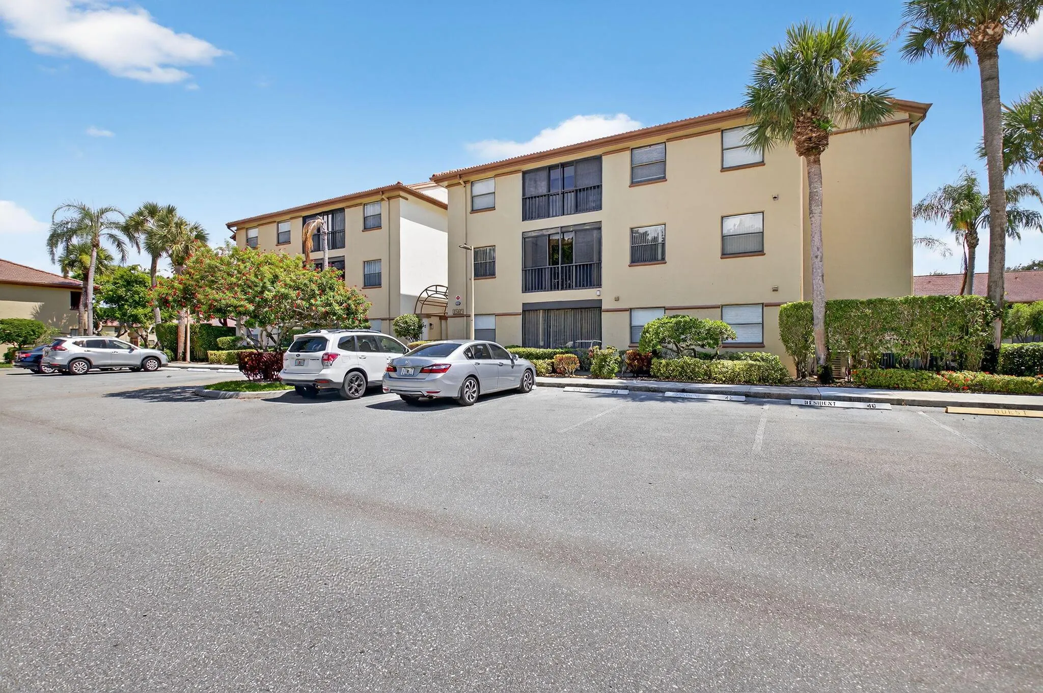 5147 Europa Drive, #W