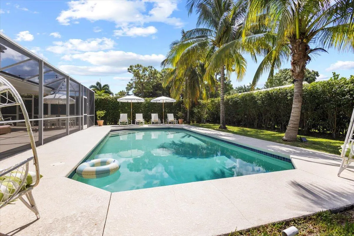 10117 Hunt Club Lane
