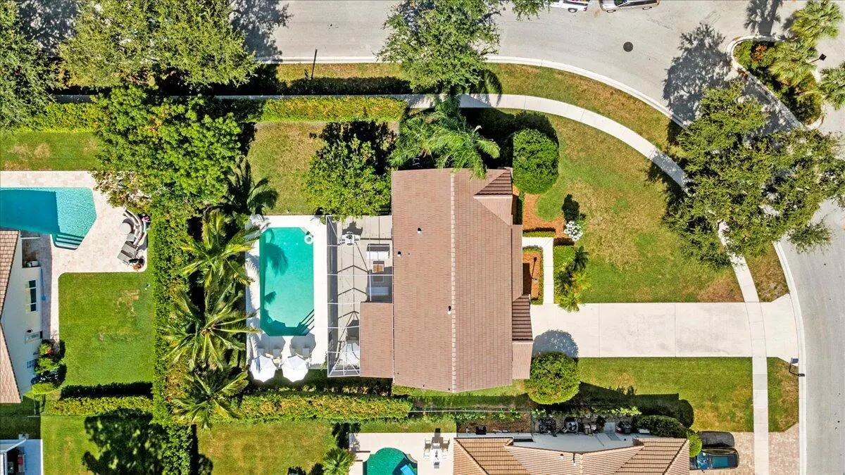 10117 Hunt Club Lane
