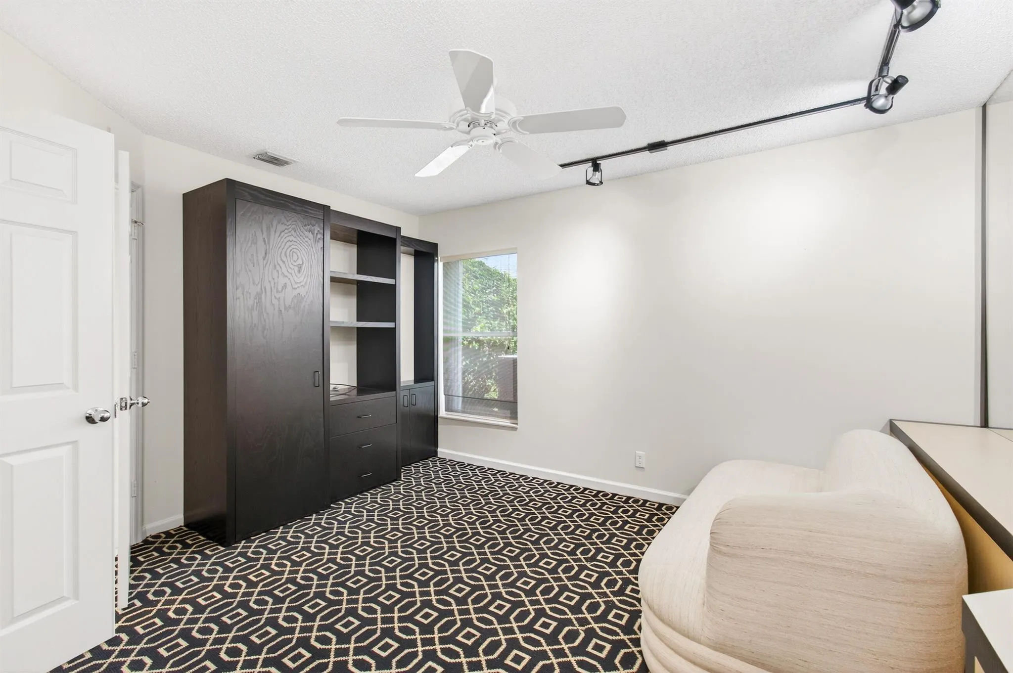 11942 Fountainside Circle, #1