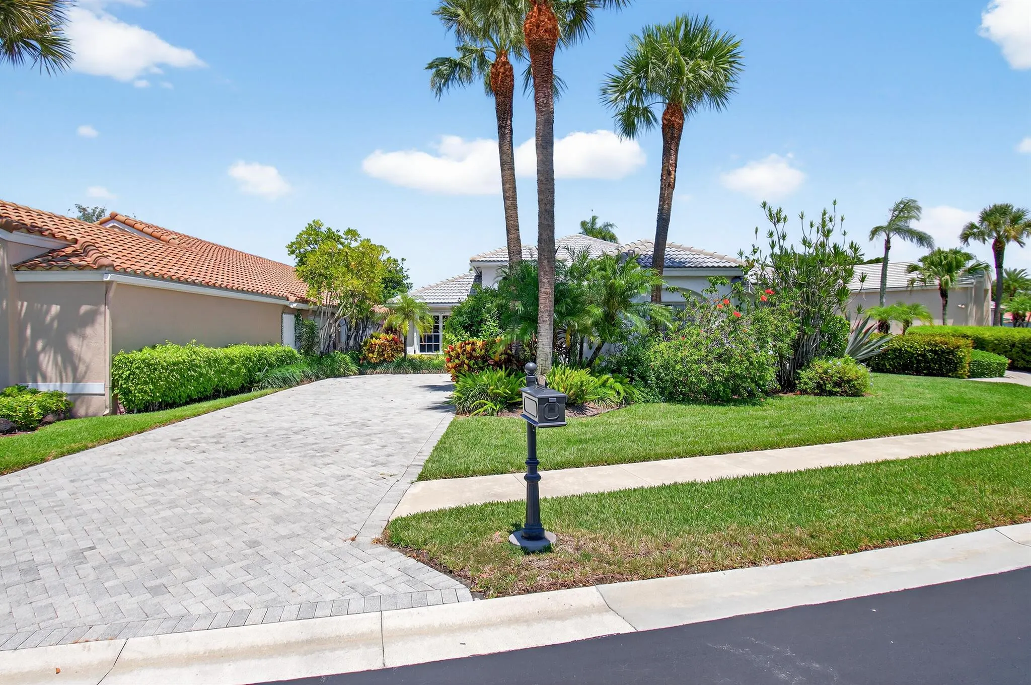 11942 Fountainside Circle, #1