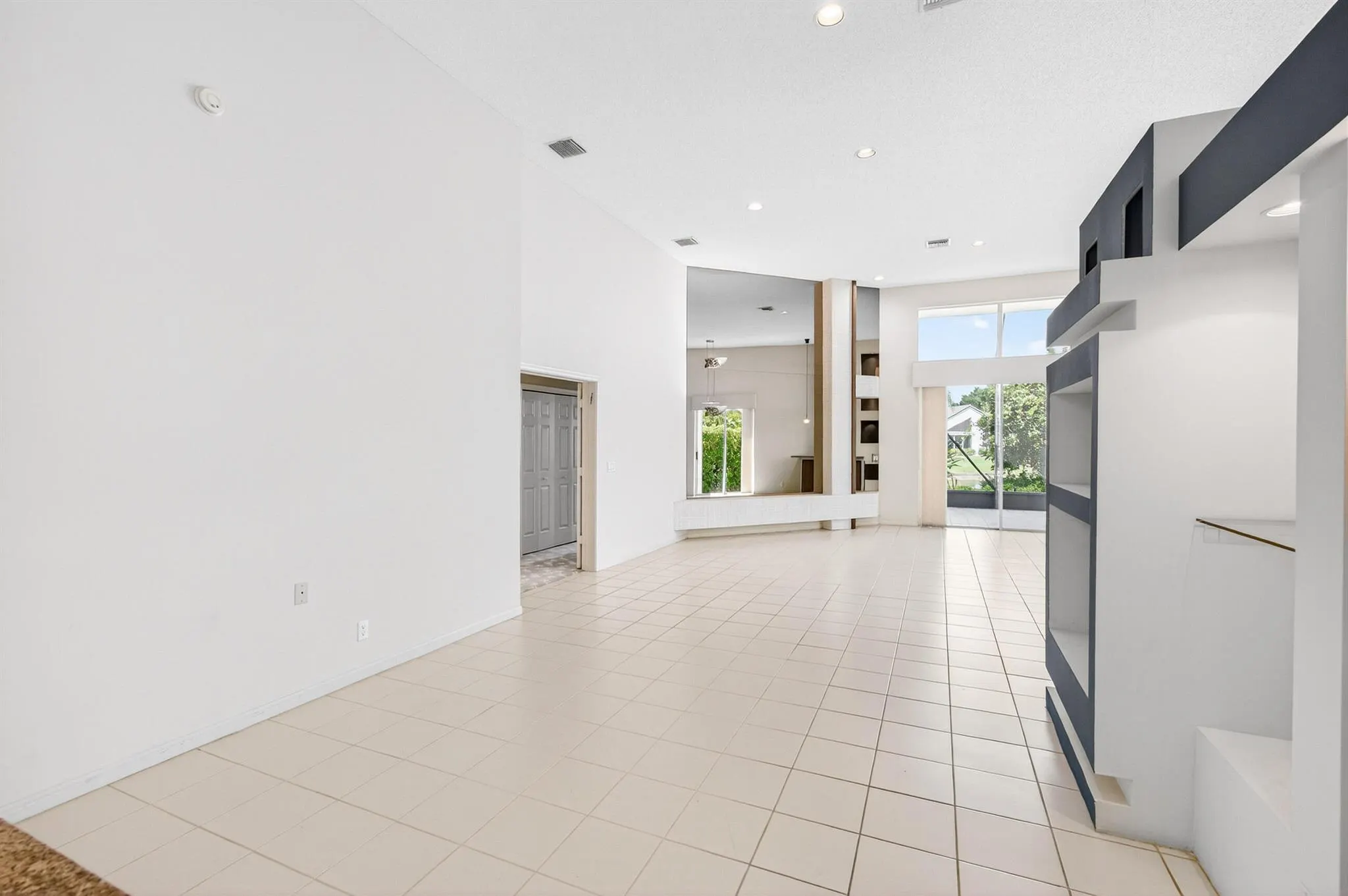 11942 Fountainside Circle, #1
