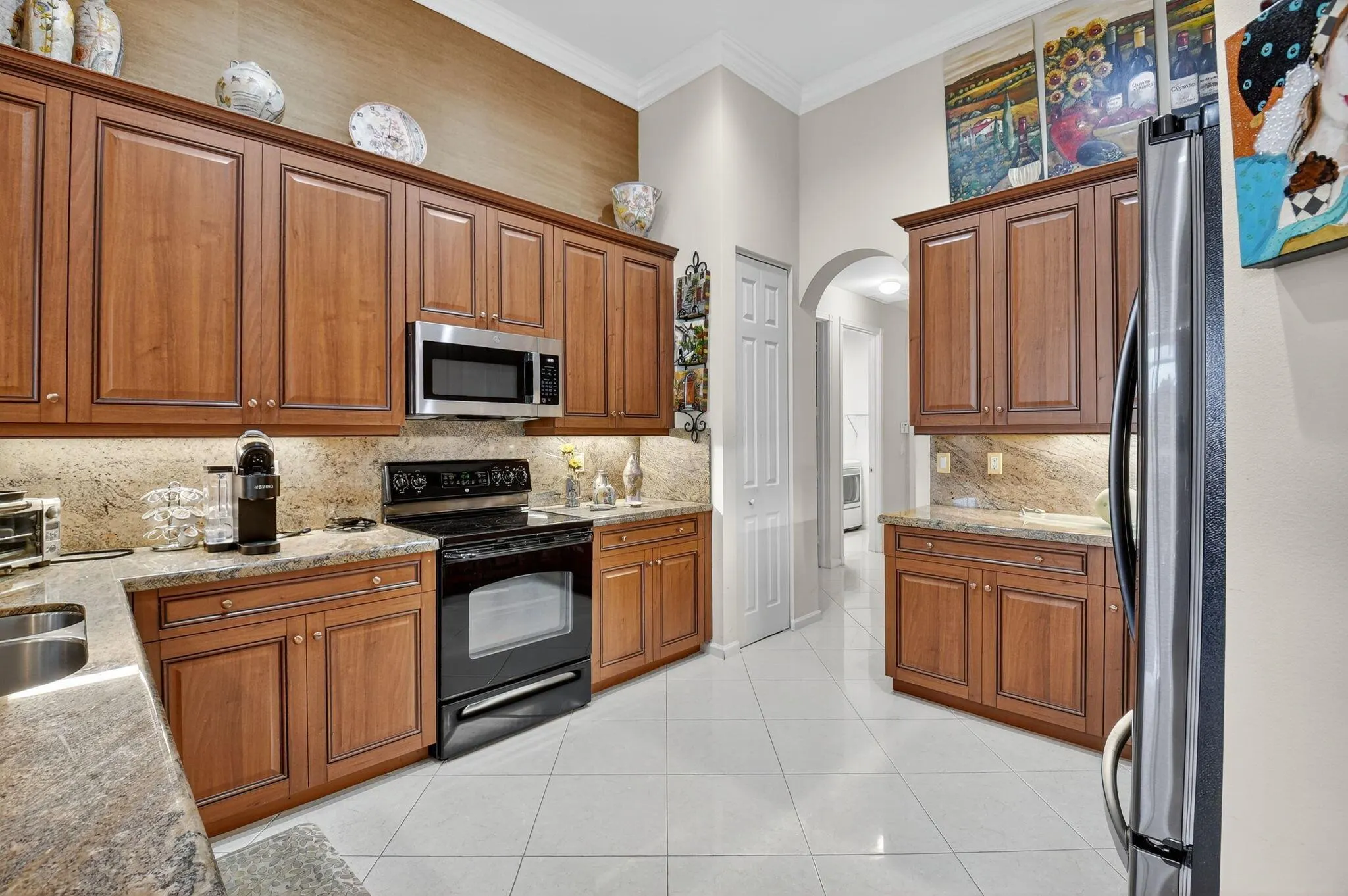 9177 Isles Cay Drive