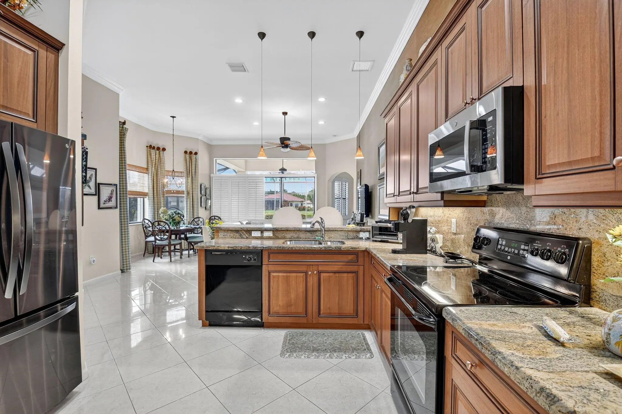 9177 Isles Cay Drive
