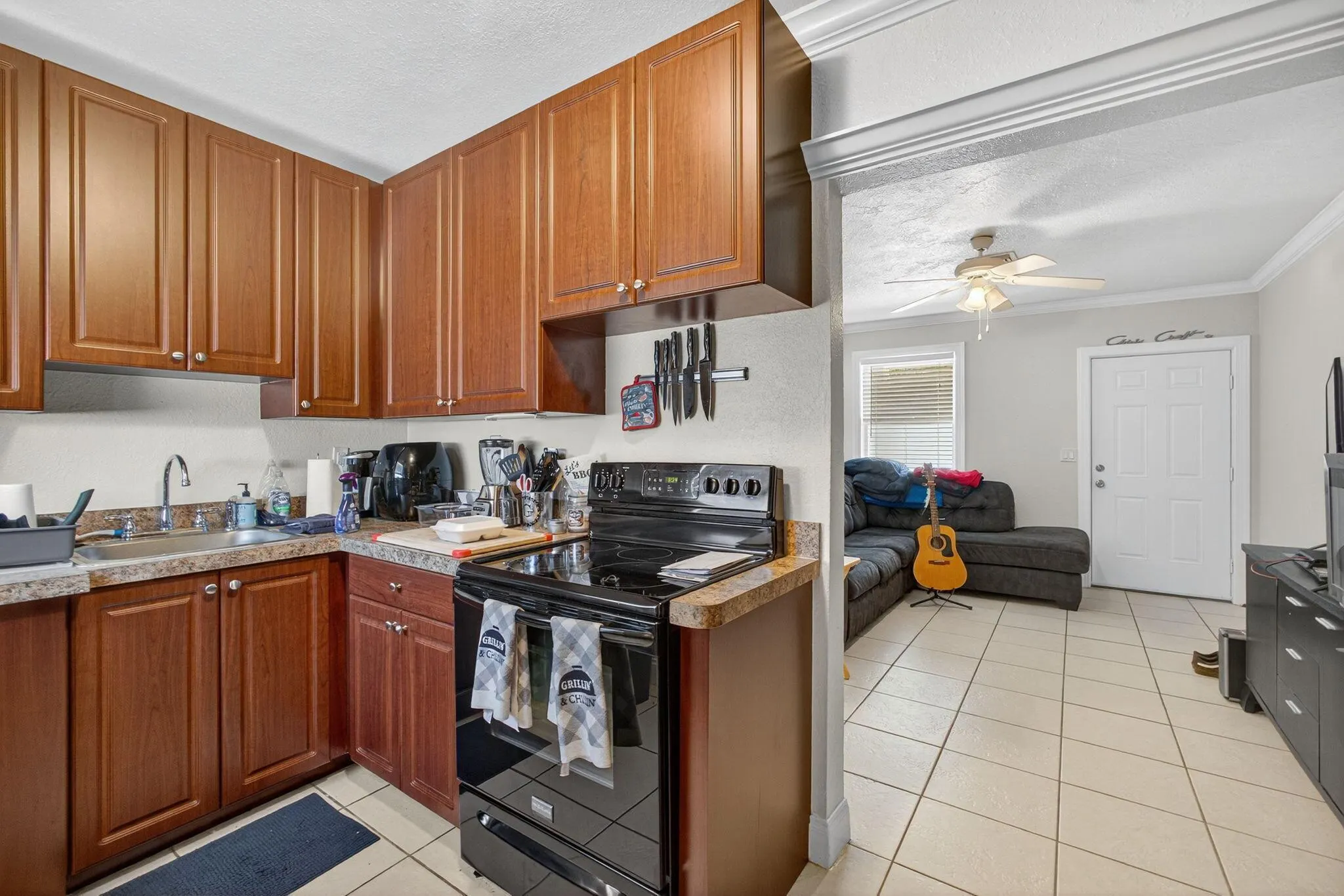 343 Bamboo Road, #1-4