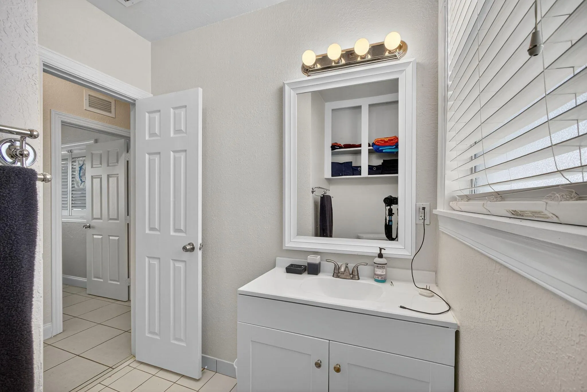 343 Bamboo Road, #1-4