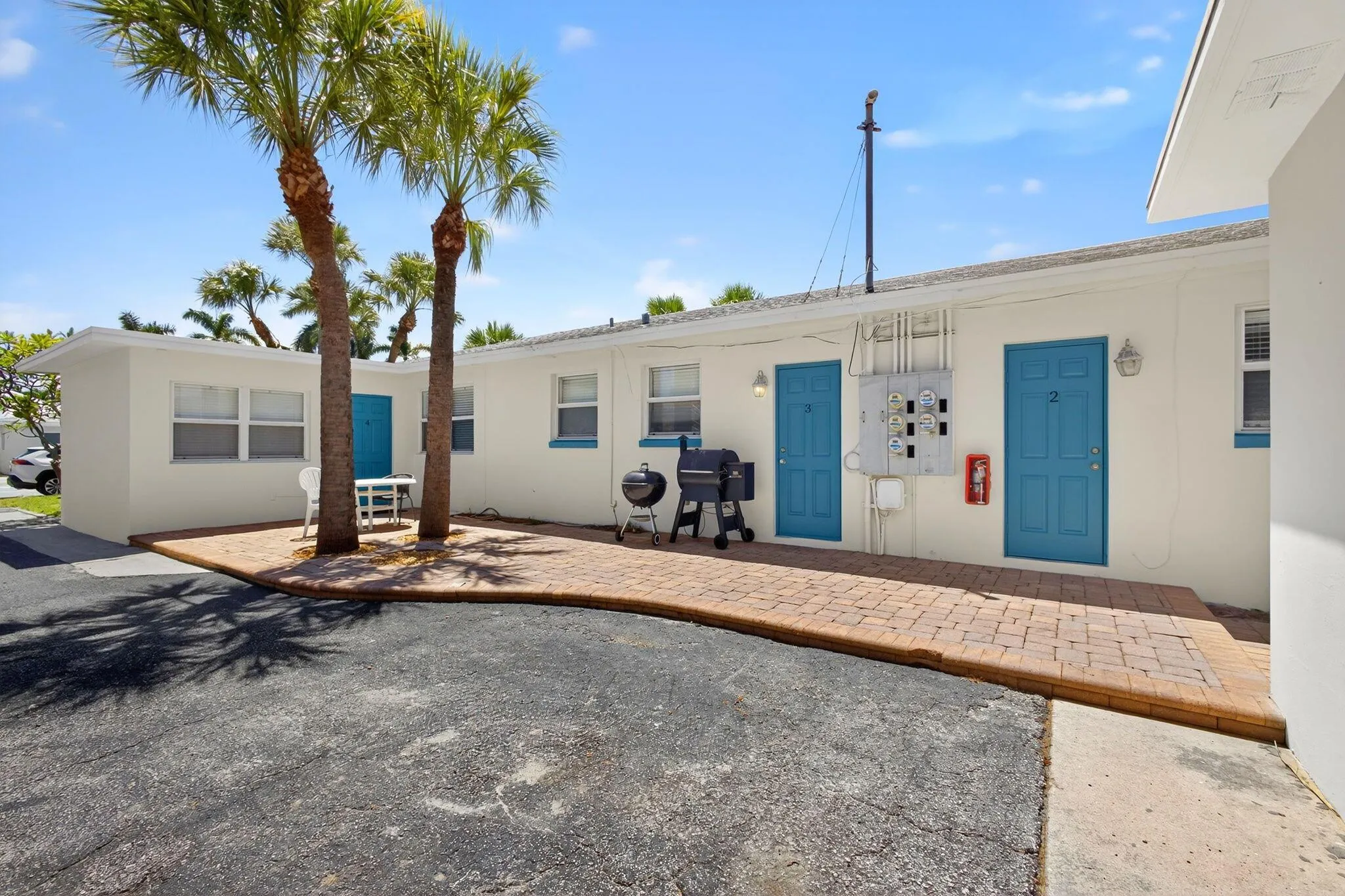 343 Bamboo Road, #1-4