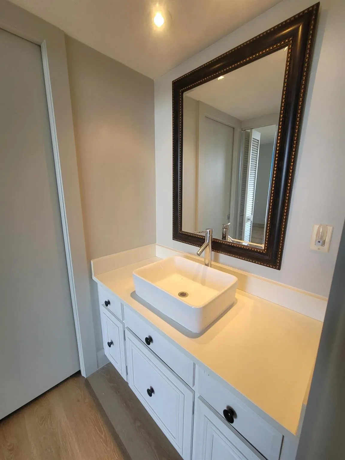 2425 Presidential Way, #603