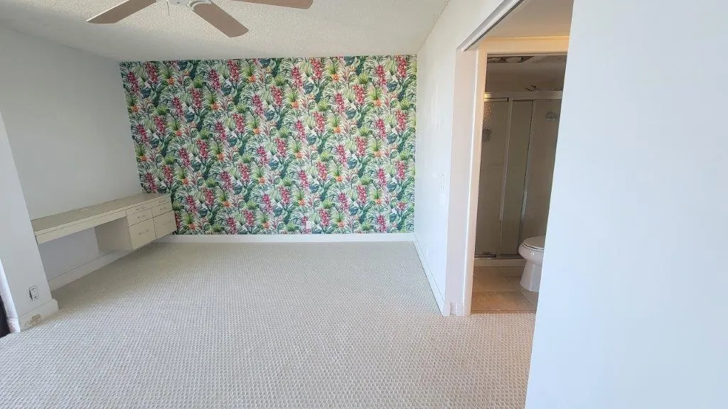 2425 Presidential Way, #1903