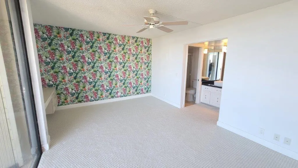 2425 Presidential Way, #1903