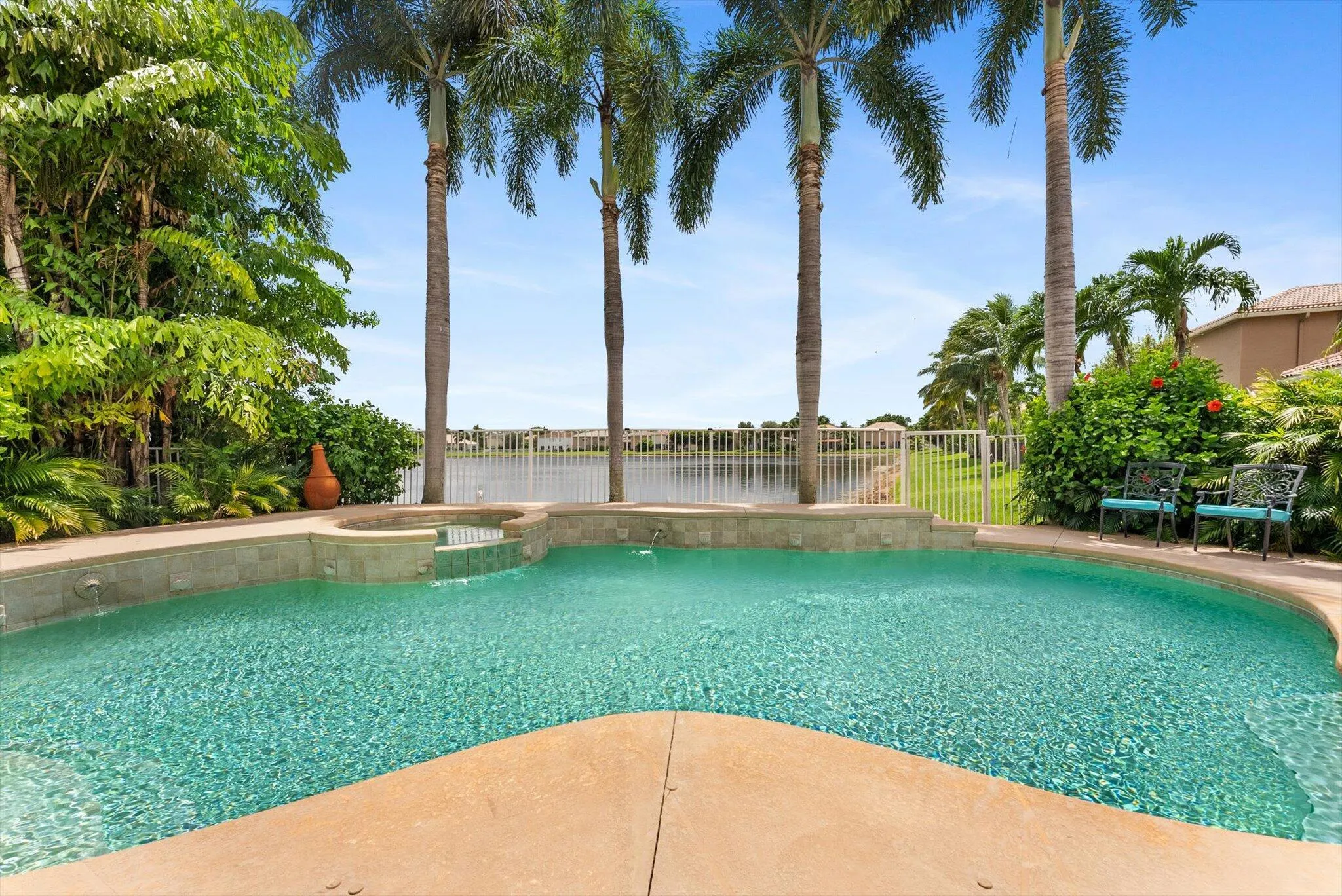 1282 Beacon Circle