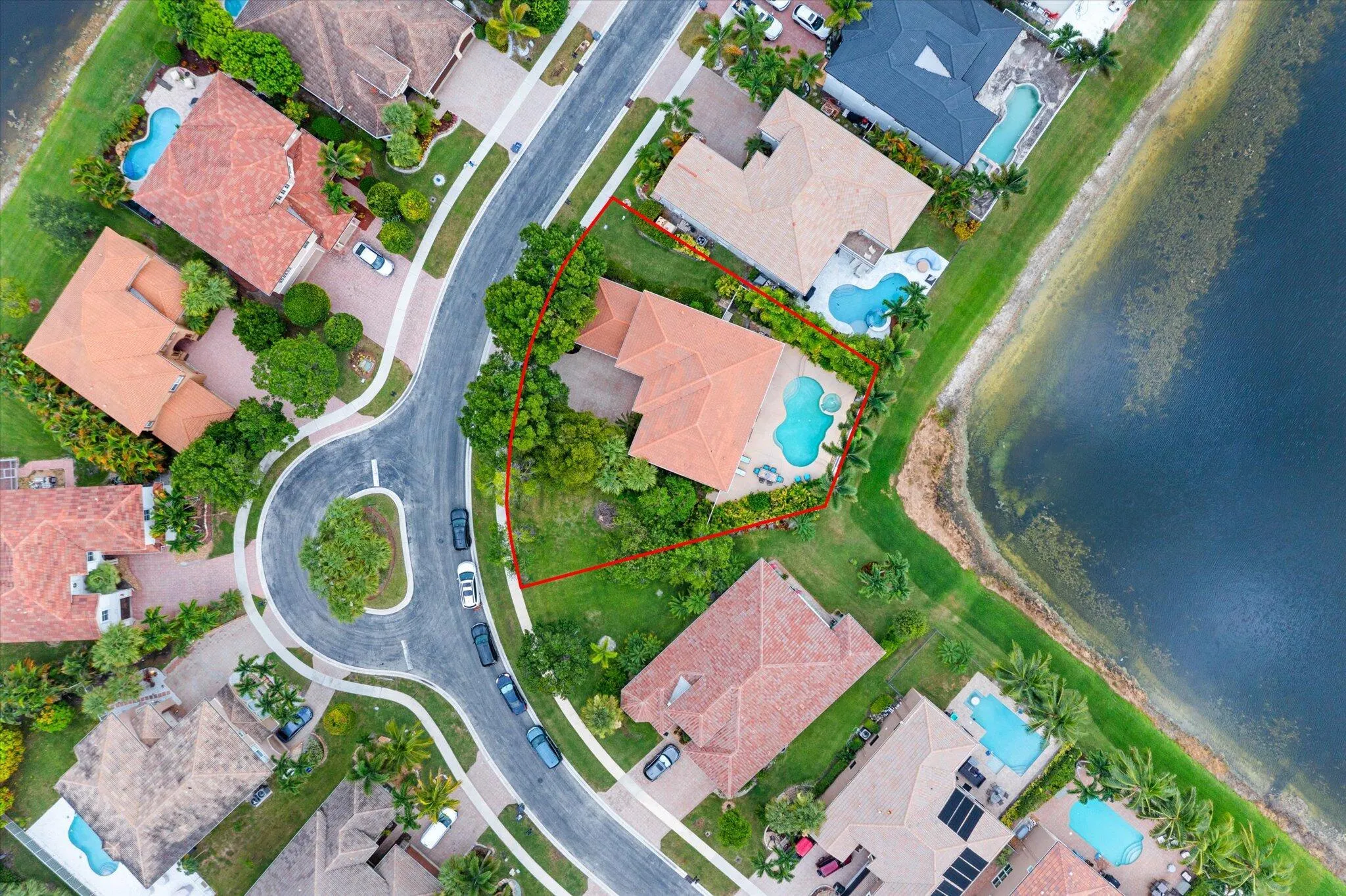 1282 Beacon Circle
