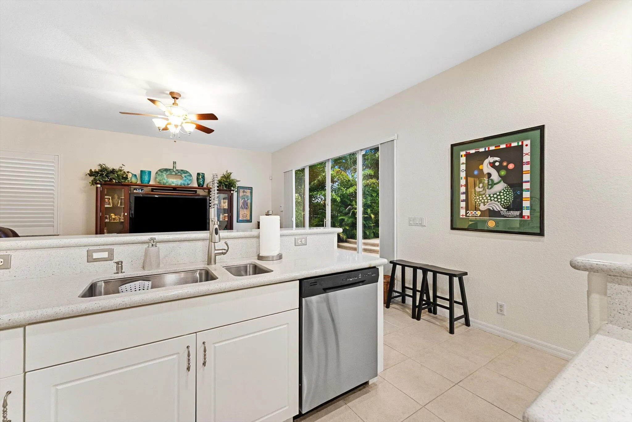 1282 Beacon Circle