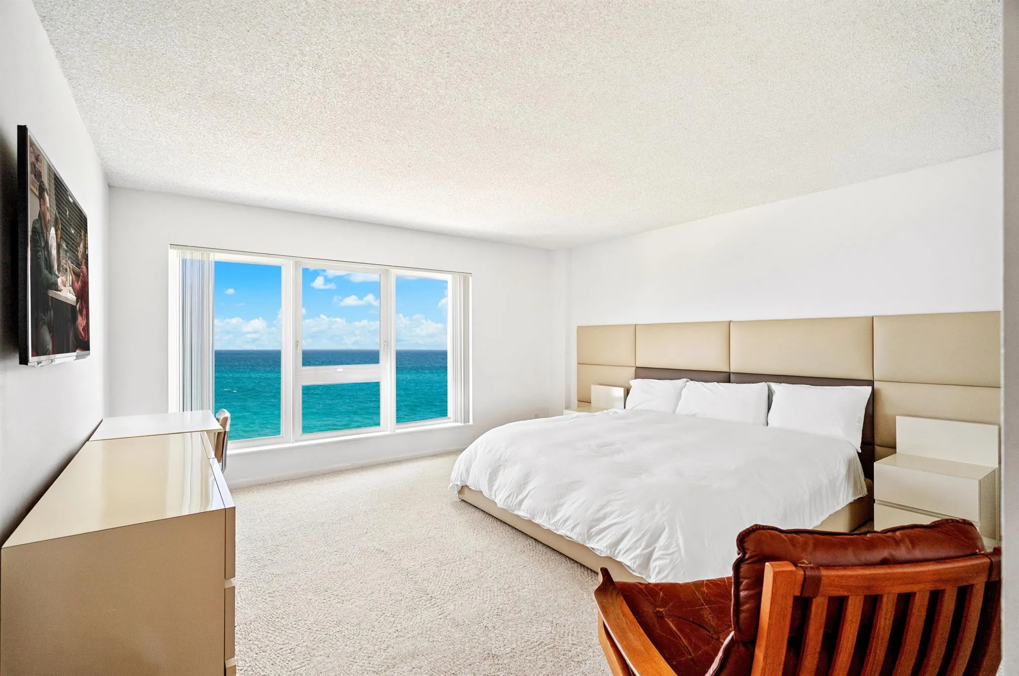 2066 N Ocean Boulevard, #4ne