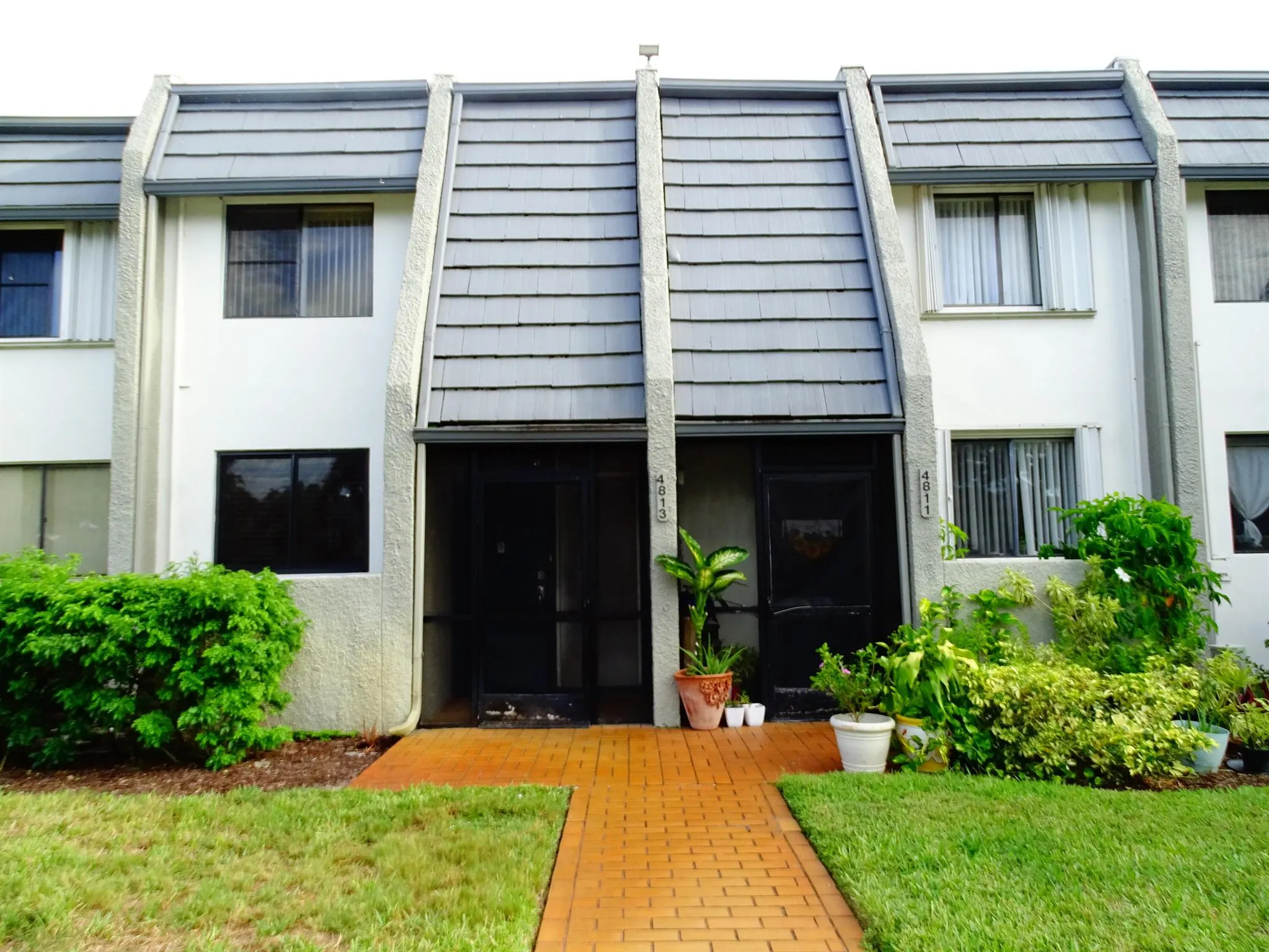 4813 Esedra Court