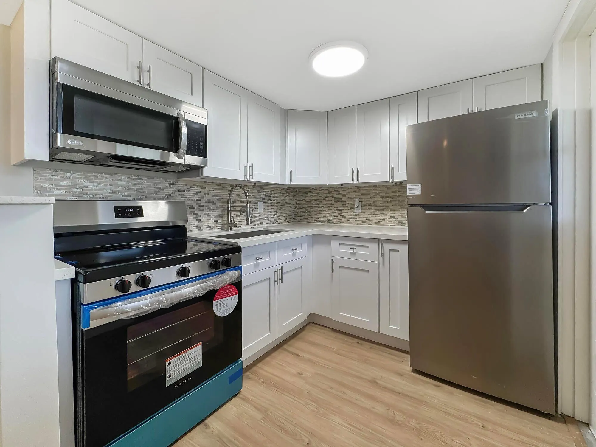 2213 NE 1st Court, #204