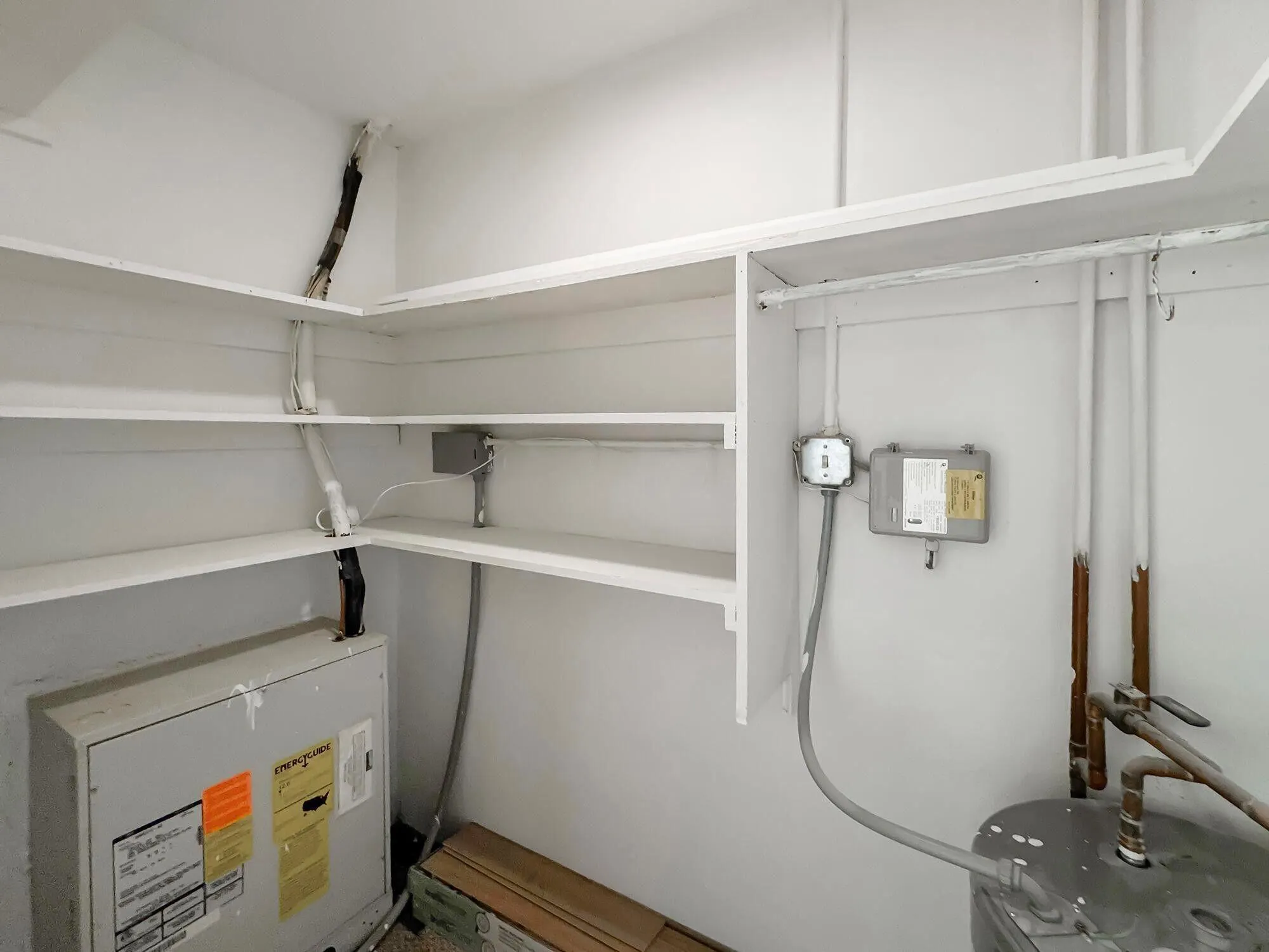 2213 NE 1st Court, #204