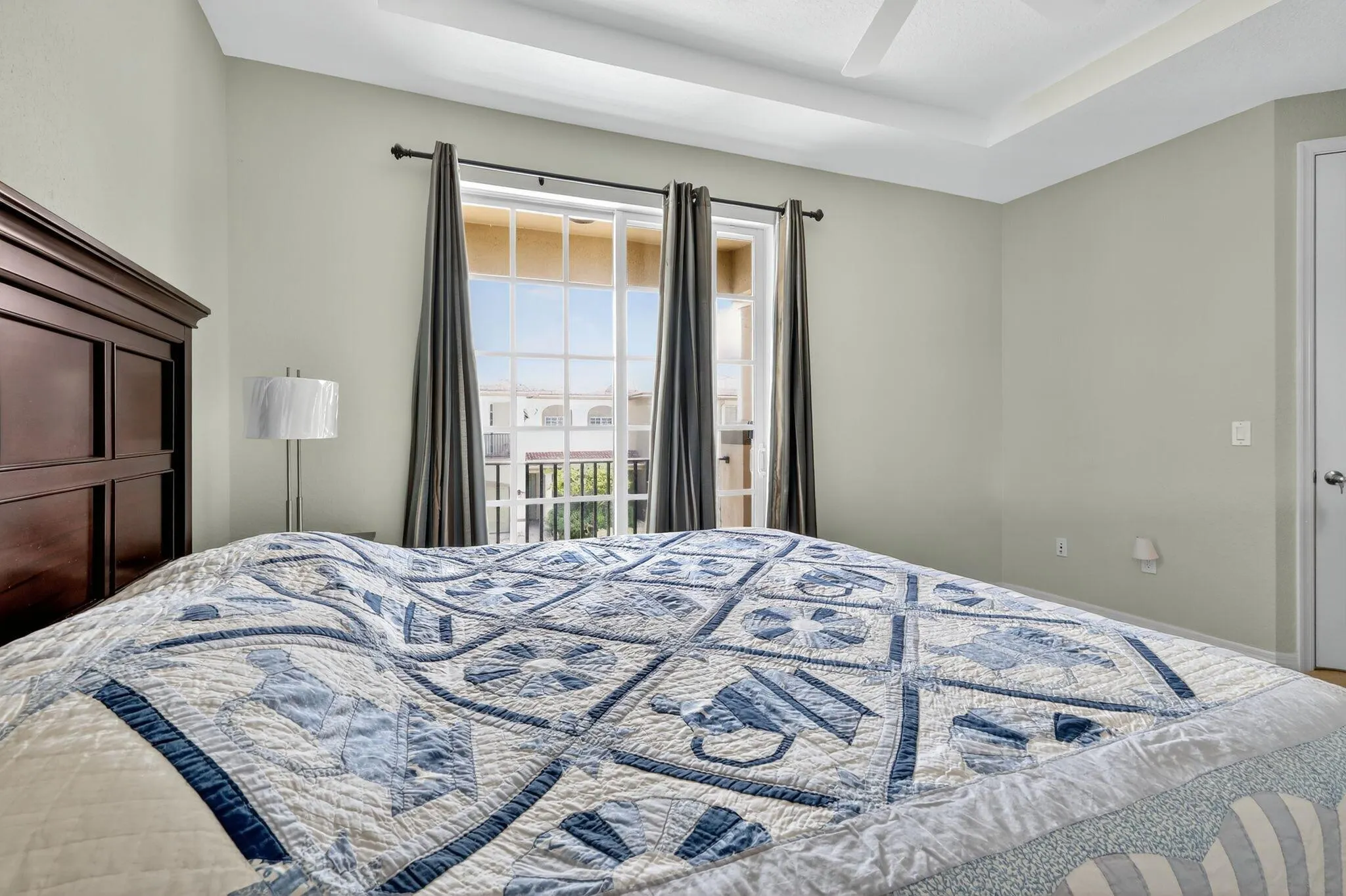 6272 S Military Trail, #206