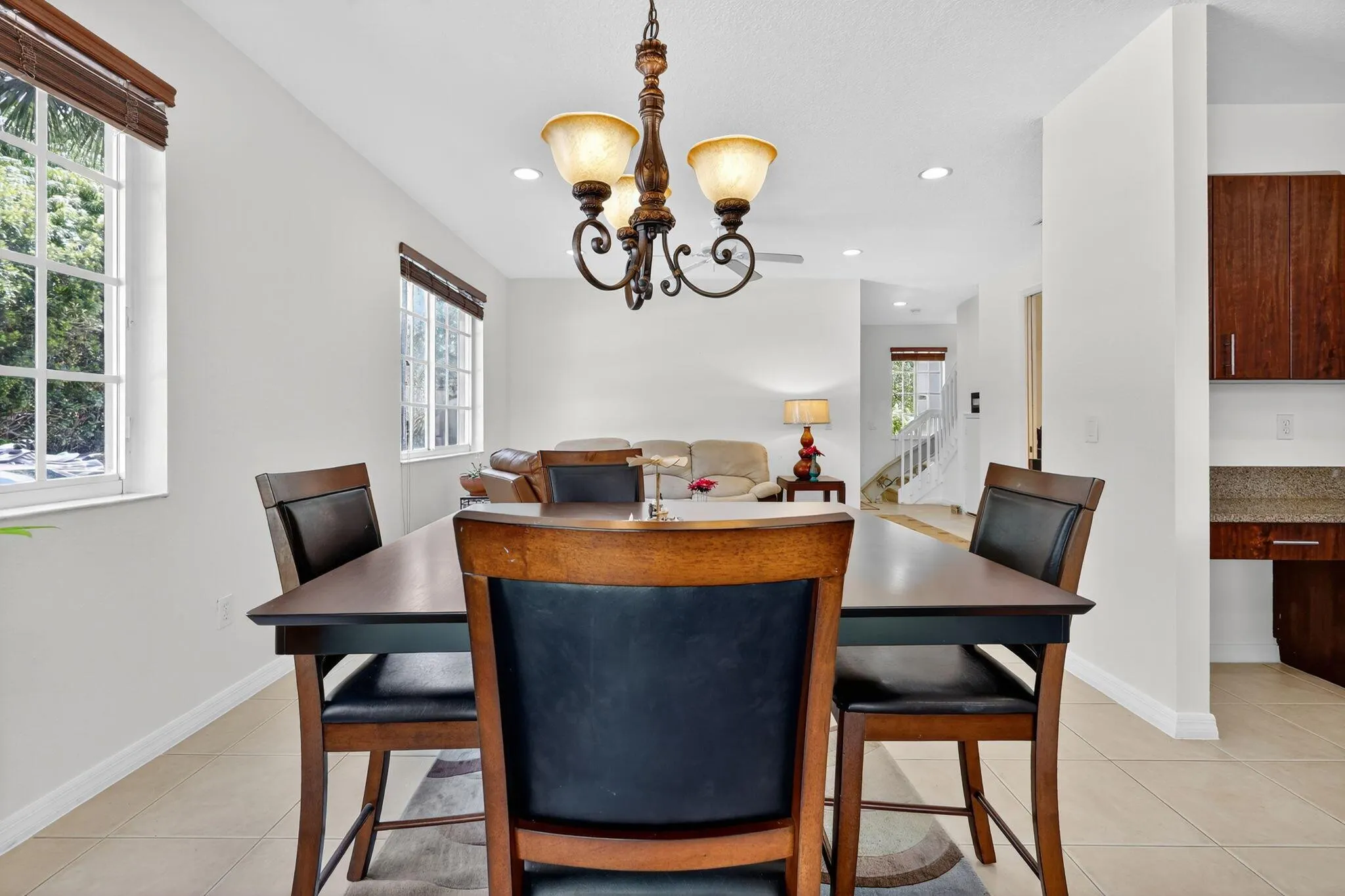 6272 S Military Trail, #206