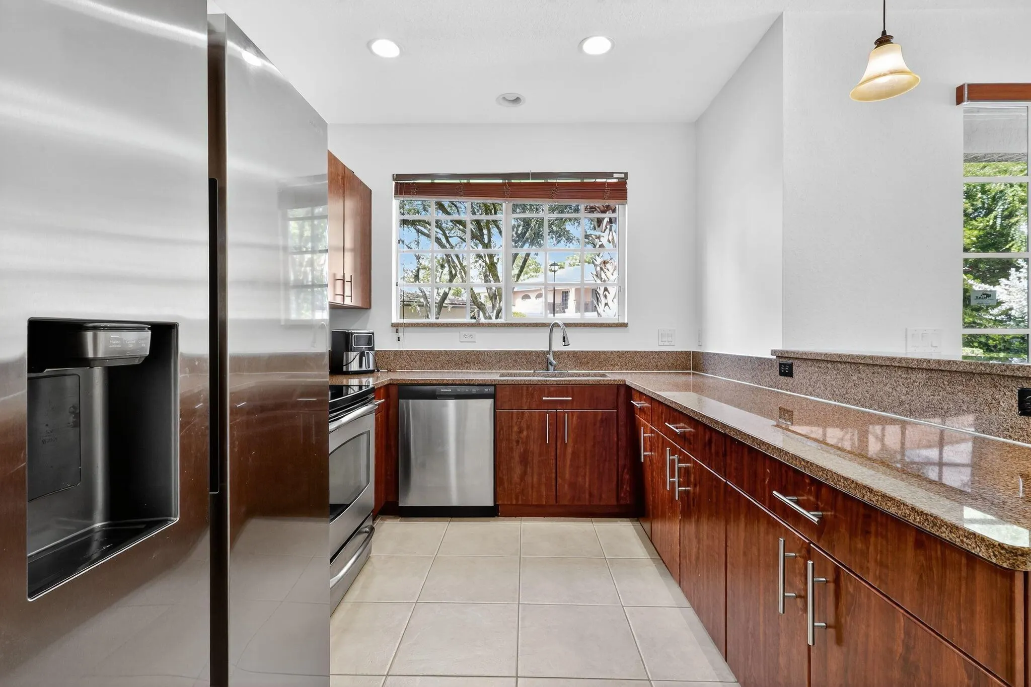 6272 S Military Trail, #206