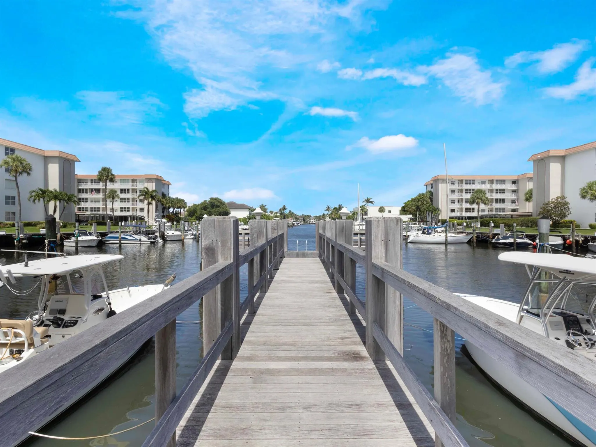 2649 Florida Boulevard, #414