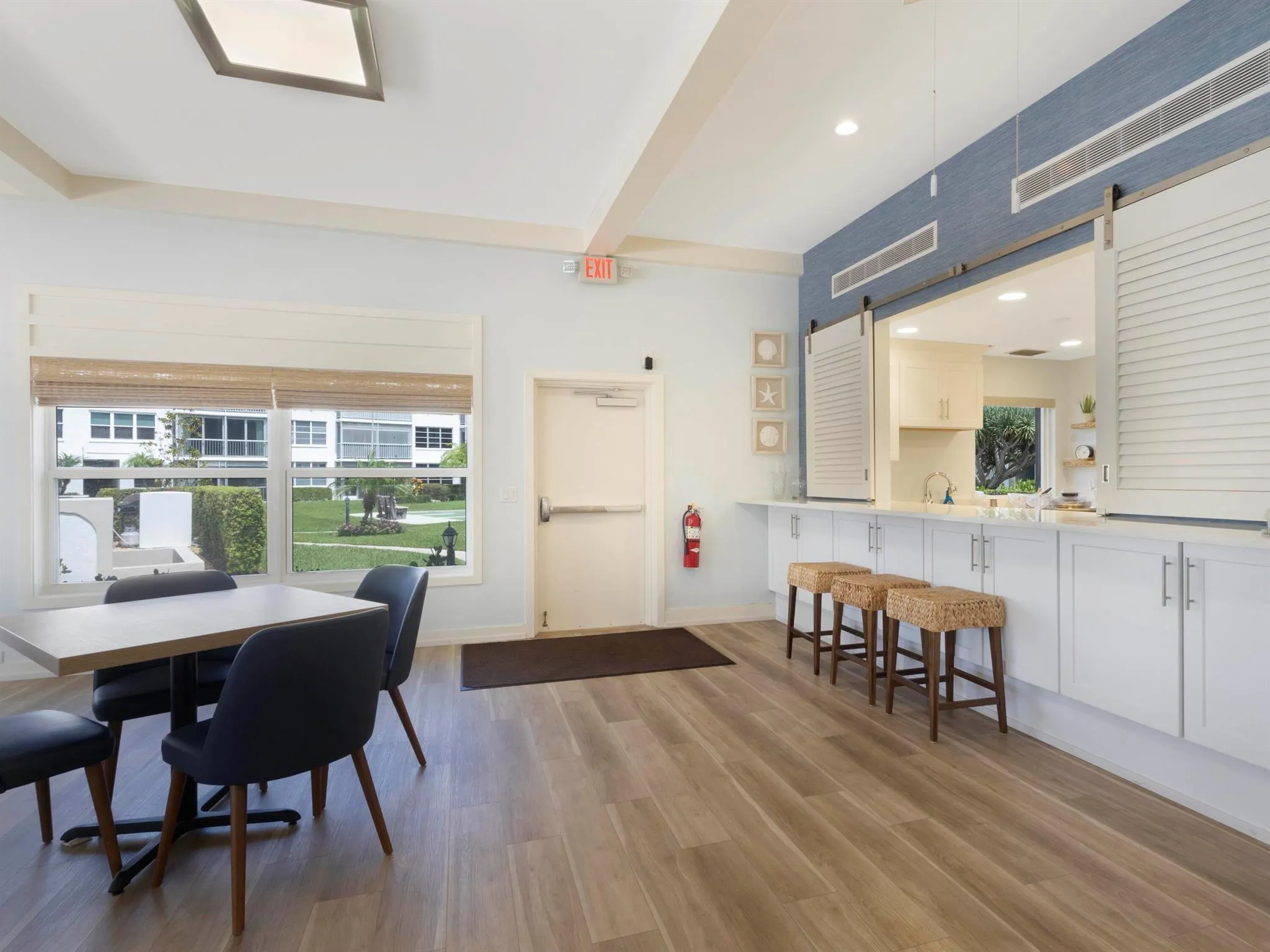 2649 Florida Boulevard, #414