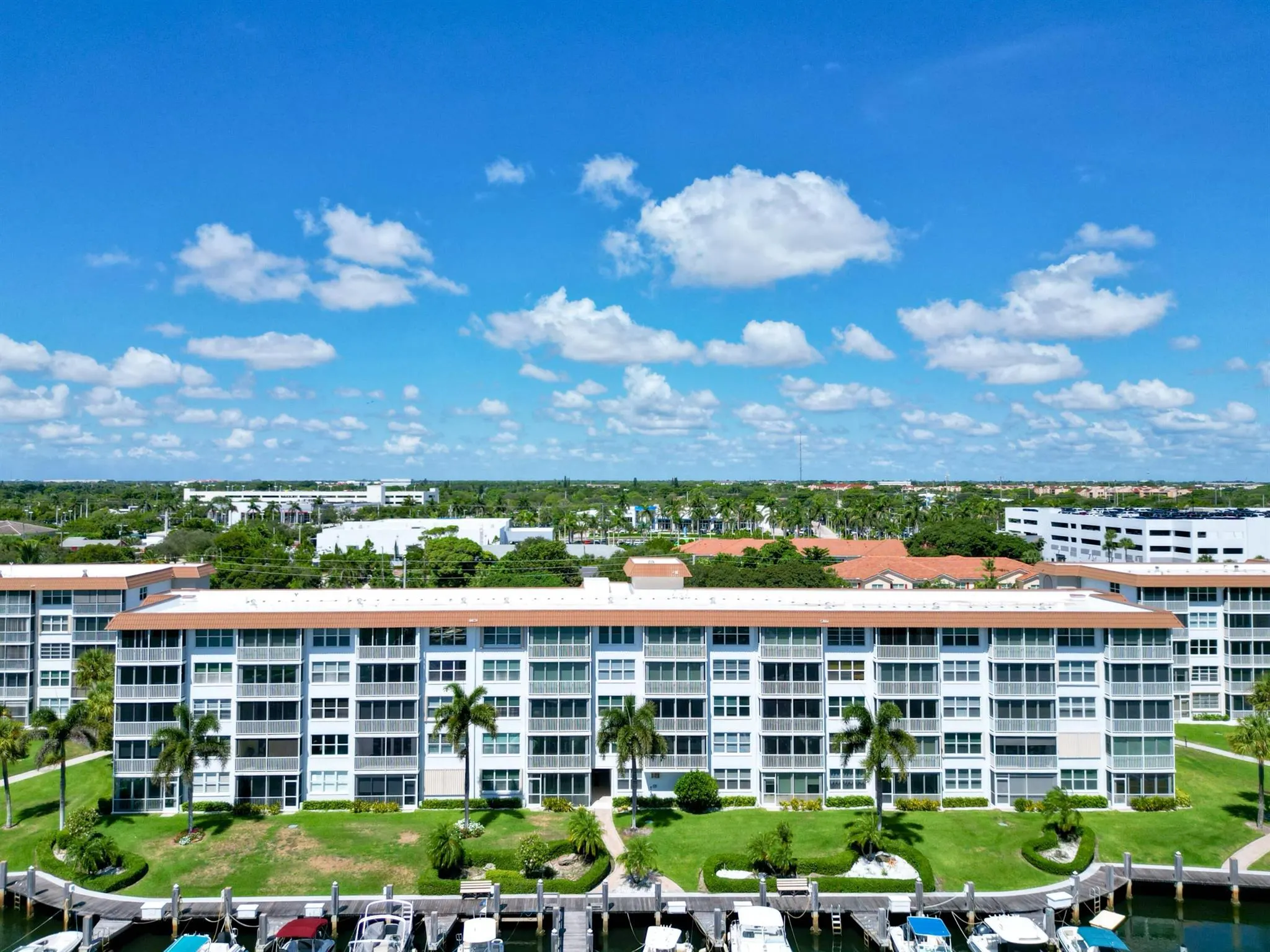 2649 Florida Boulevard, #414
