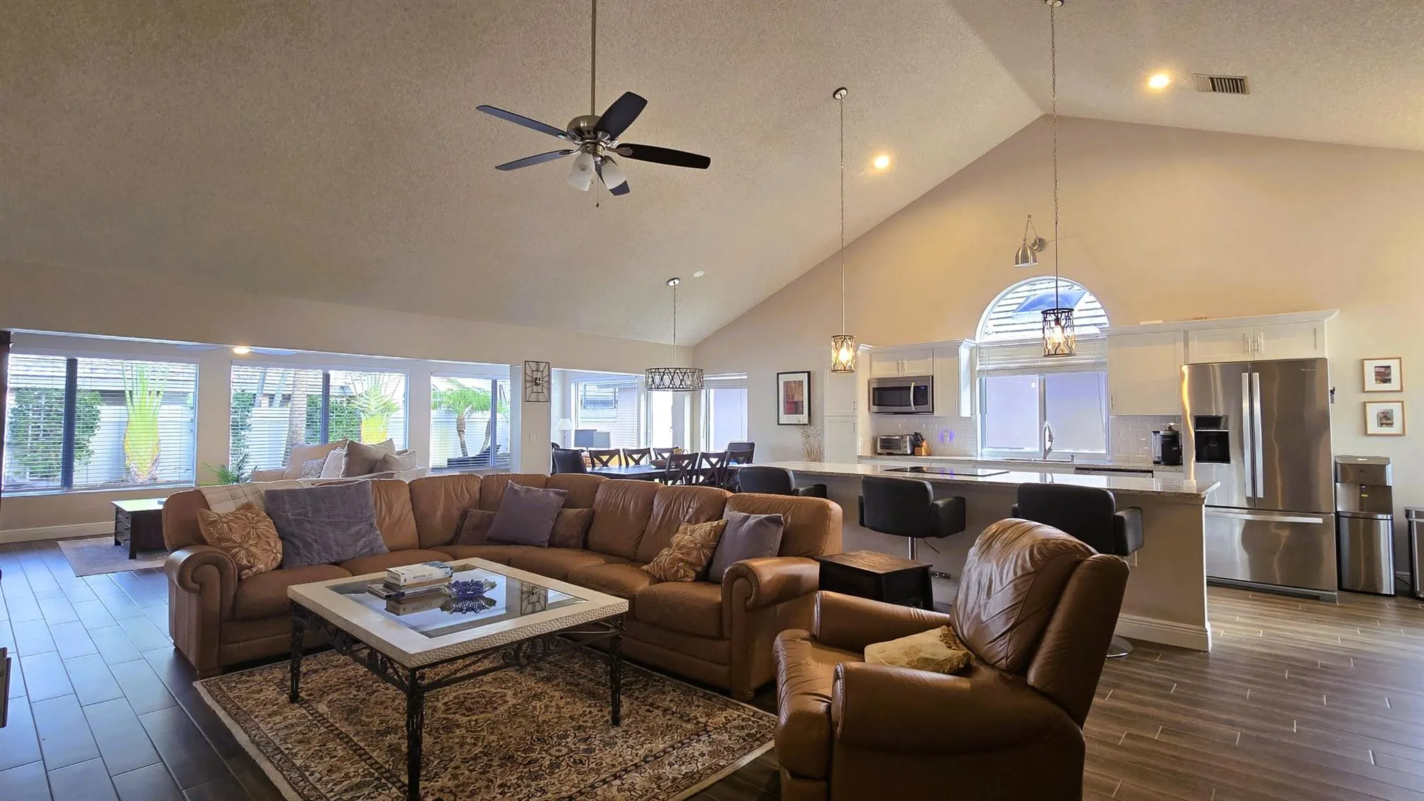 2295 Saratoga Lane