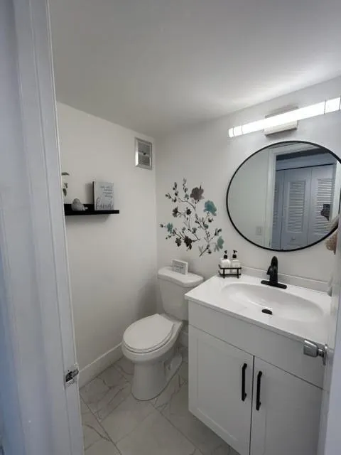 205 Dorchester I, #205