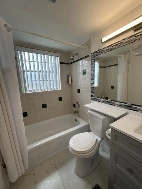 205 Dorchester I, #205