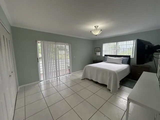 205 Dorchester I, #205