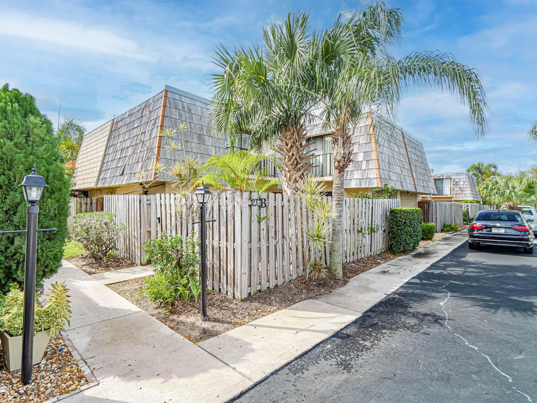 1170 6th Avenue, #23b