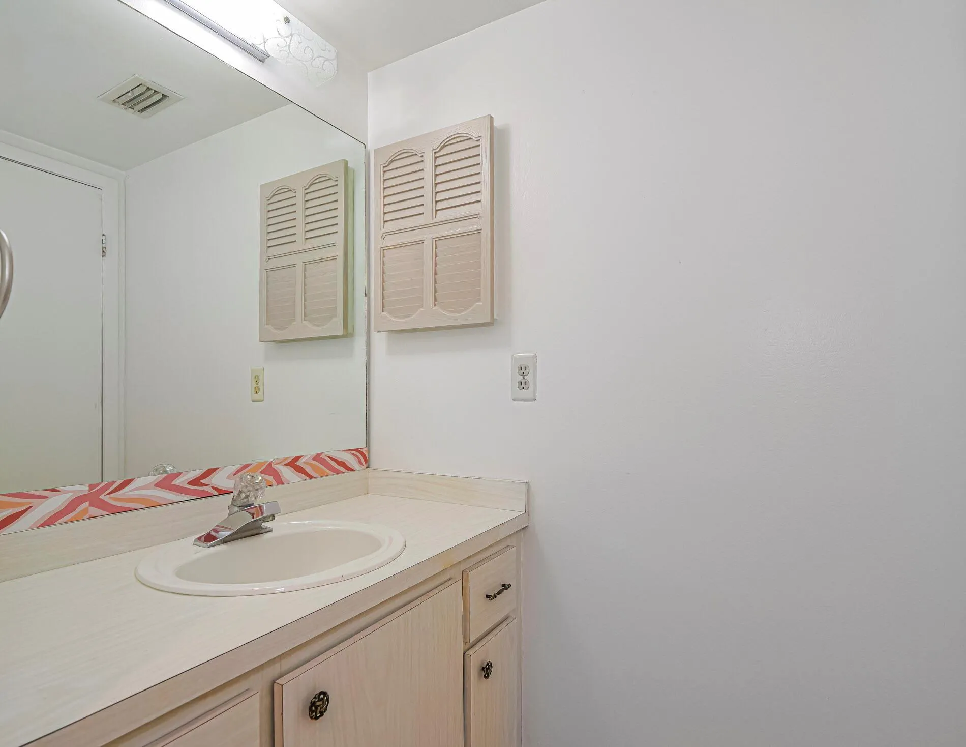 1170 6th Avenue, #23b