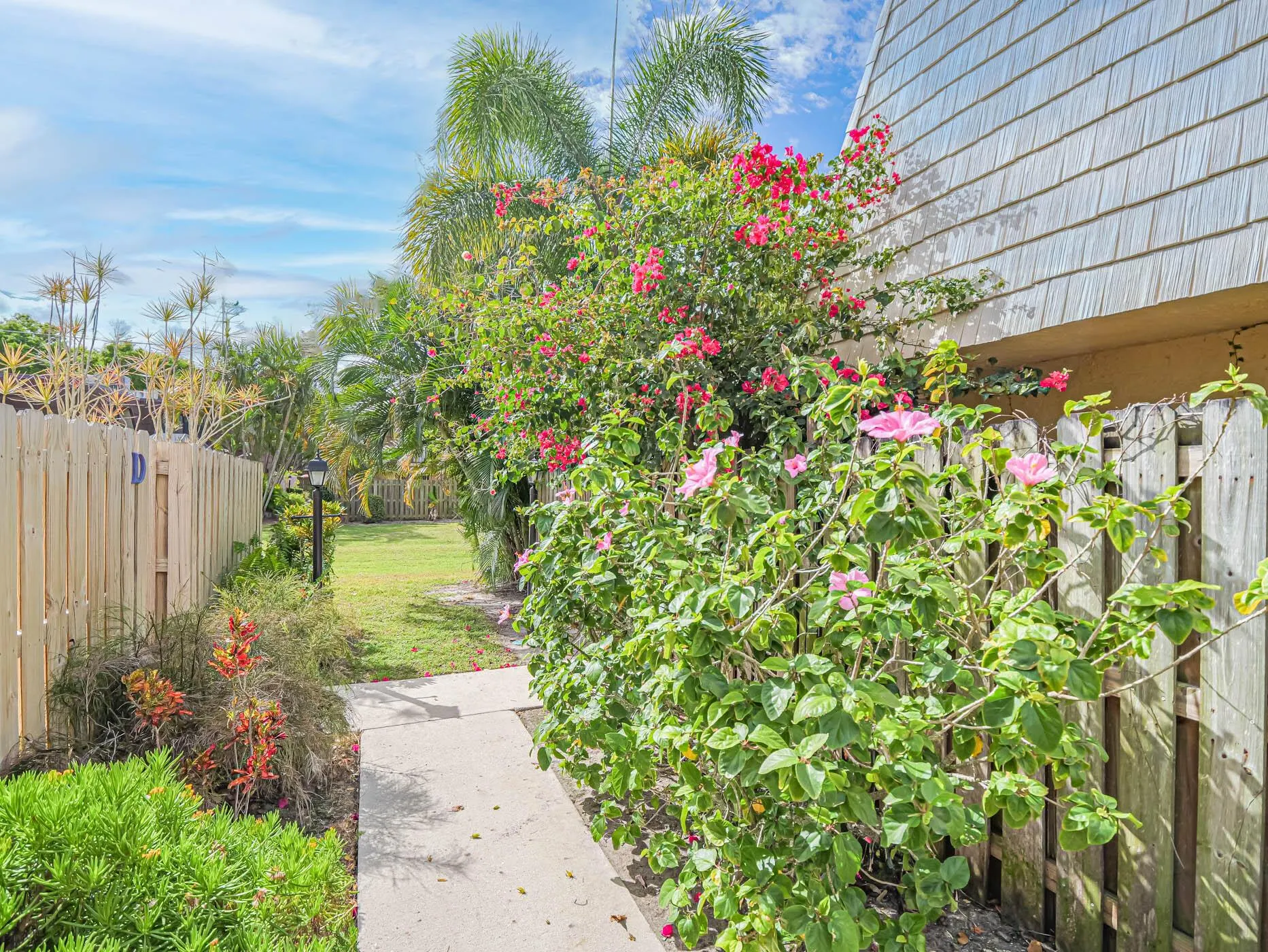 1170 6th Avenue, #23b
