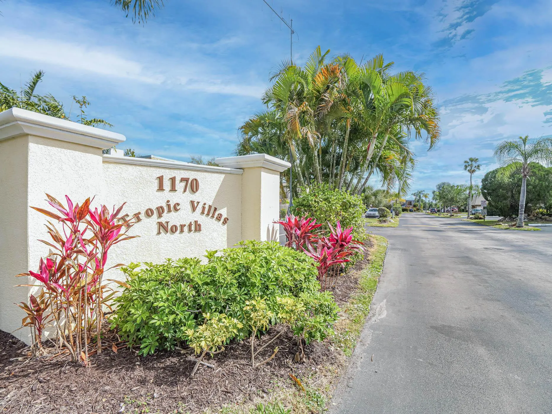 1170 6th Avenue, #23b