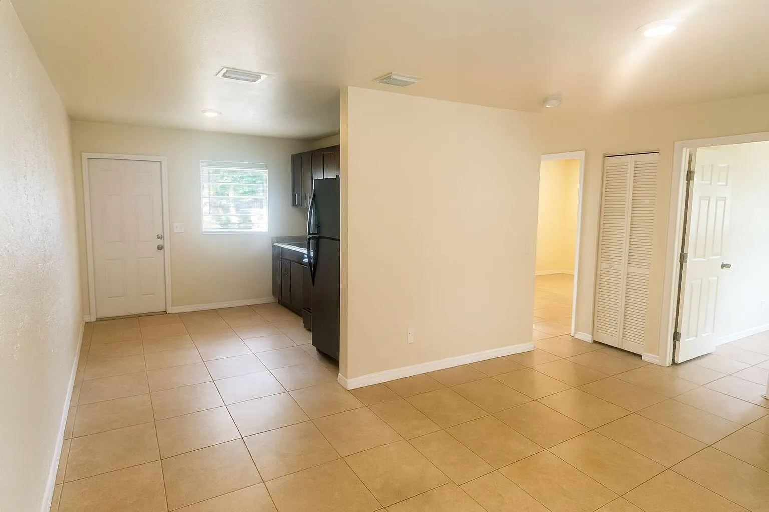 908 Mccray Court, #B