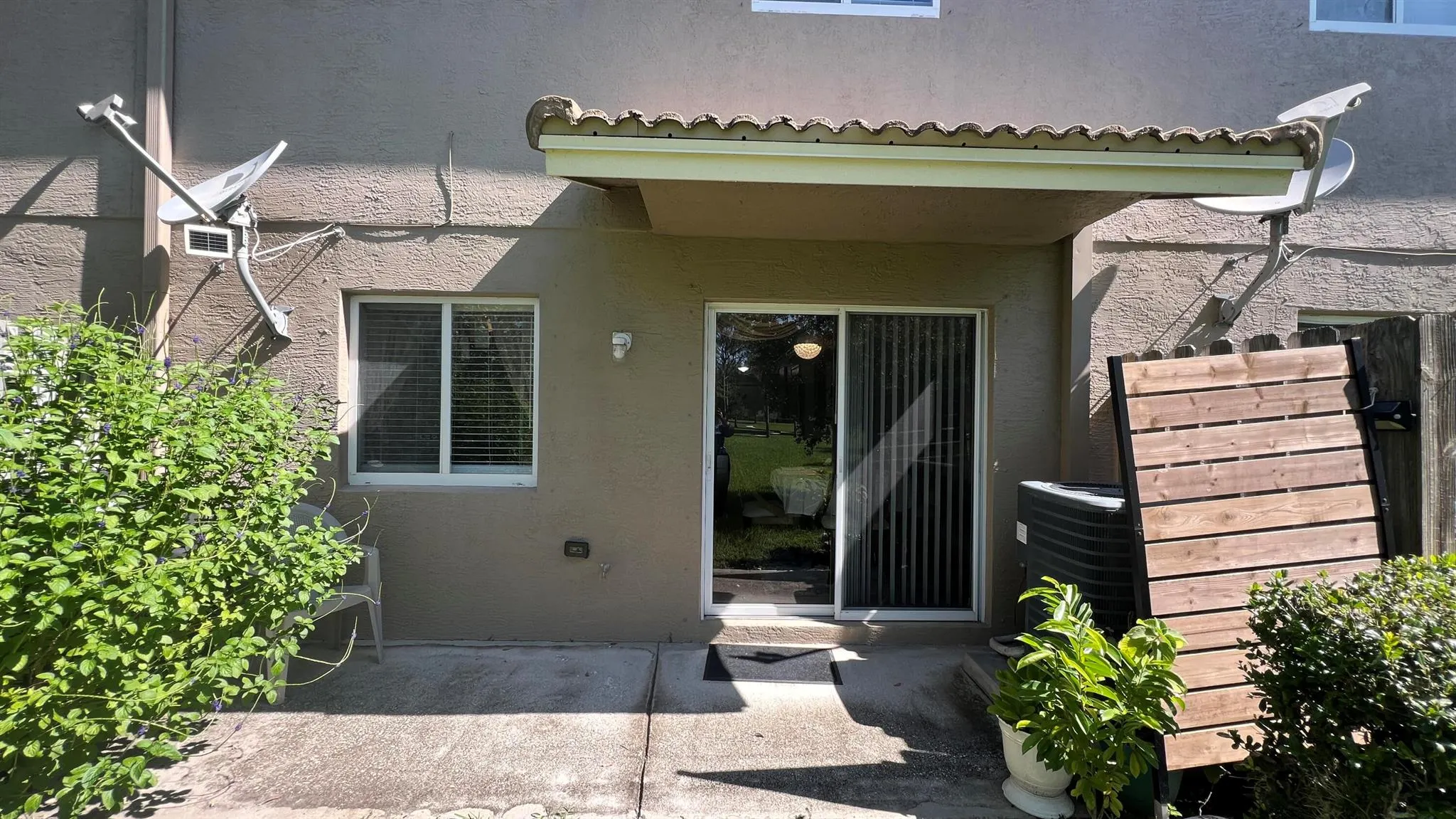 2218 SW Marshfield Court