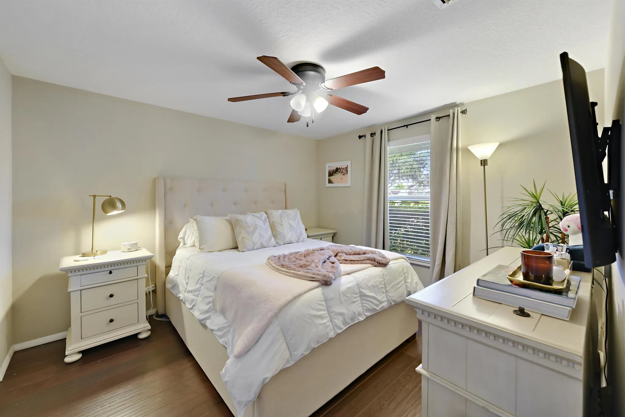 10687 Katmandu Court