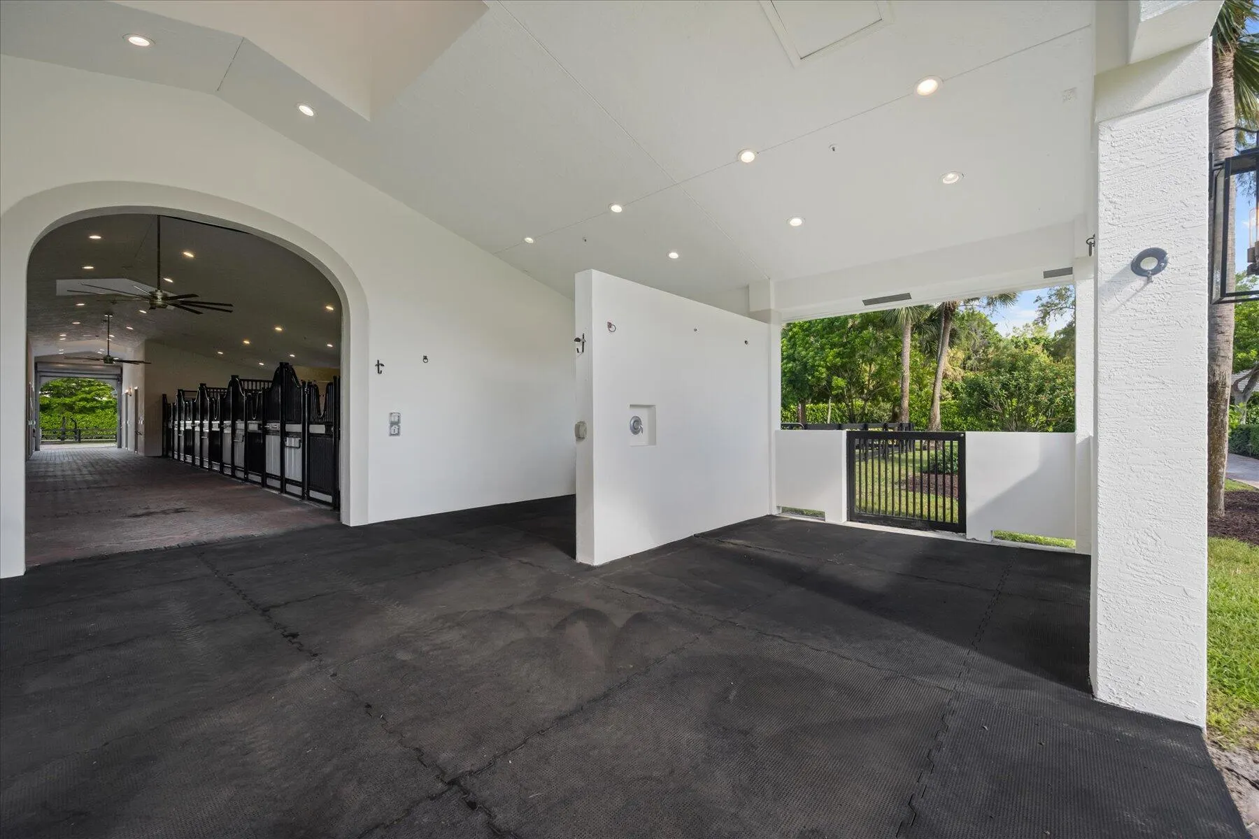 14711 Draft Horse Lane