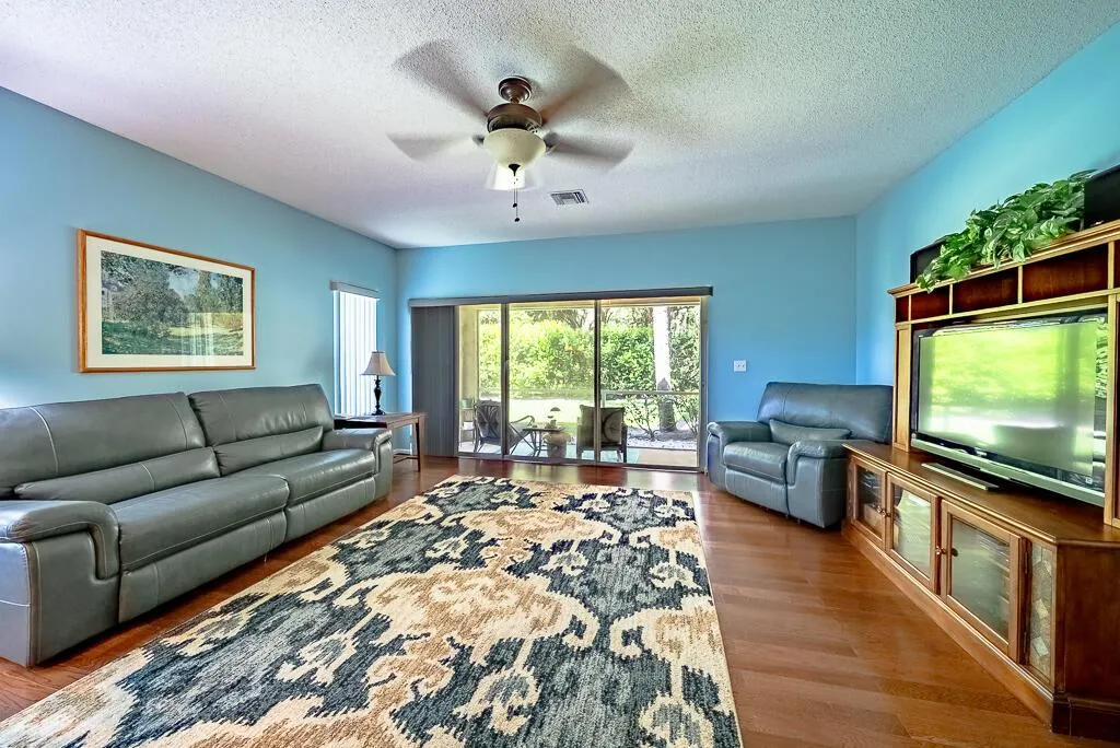 6991 Oak Bridge Lane