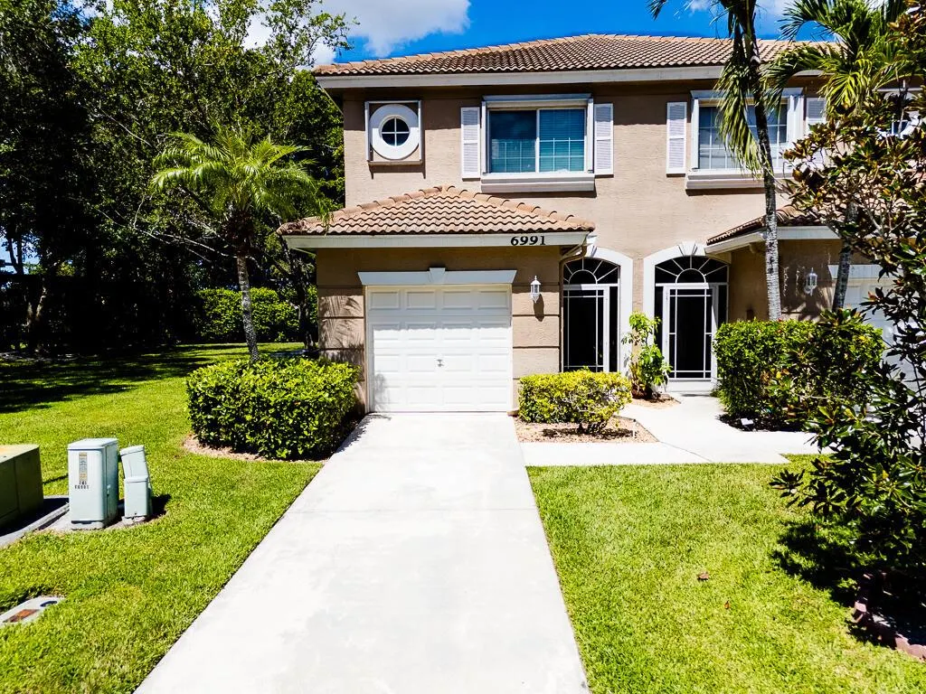 6991 Oak Bridge Lane