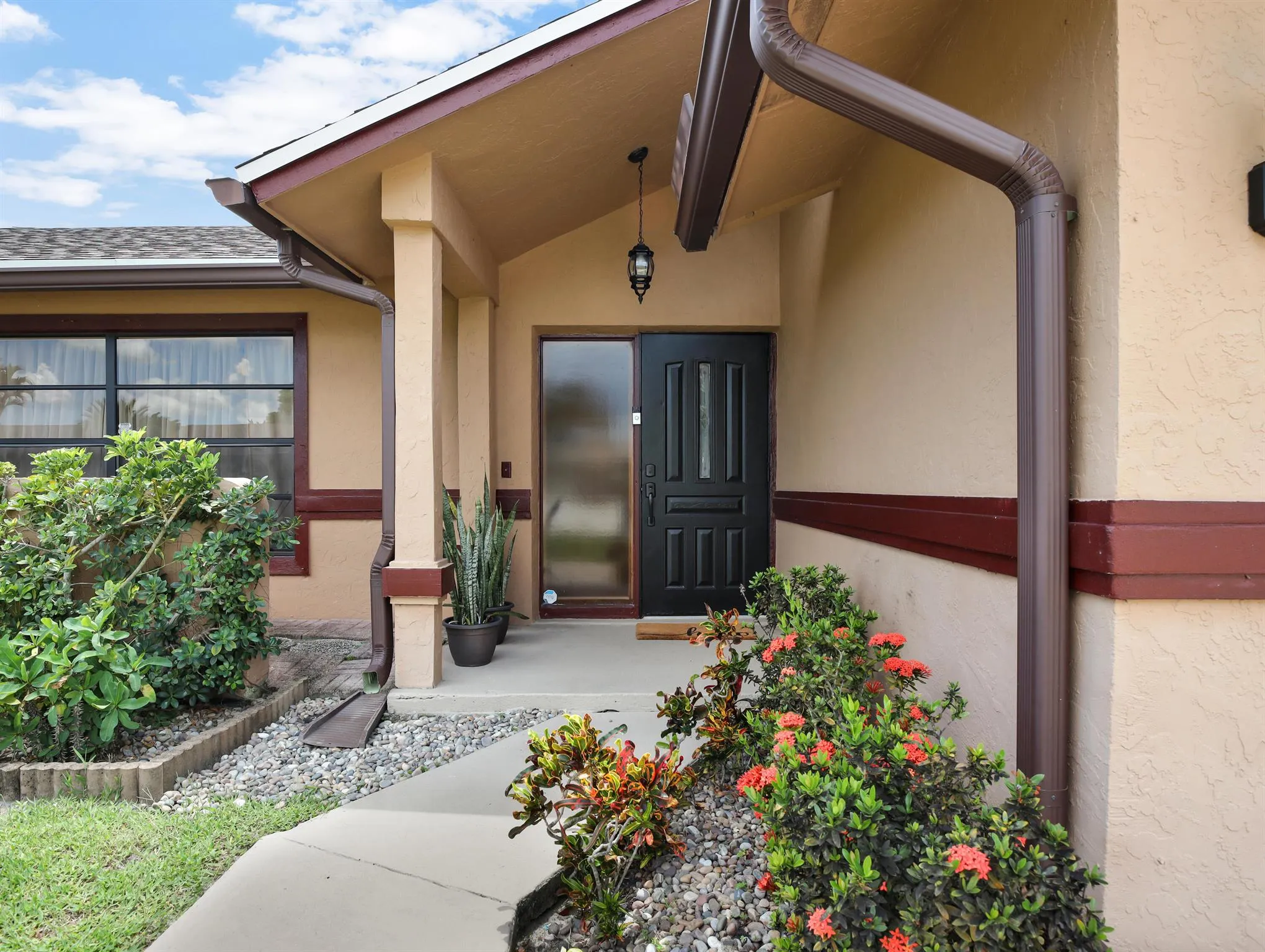 145 Santa Monica Avenue