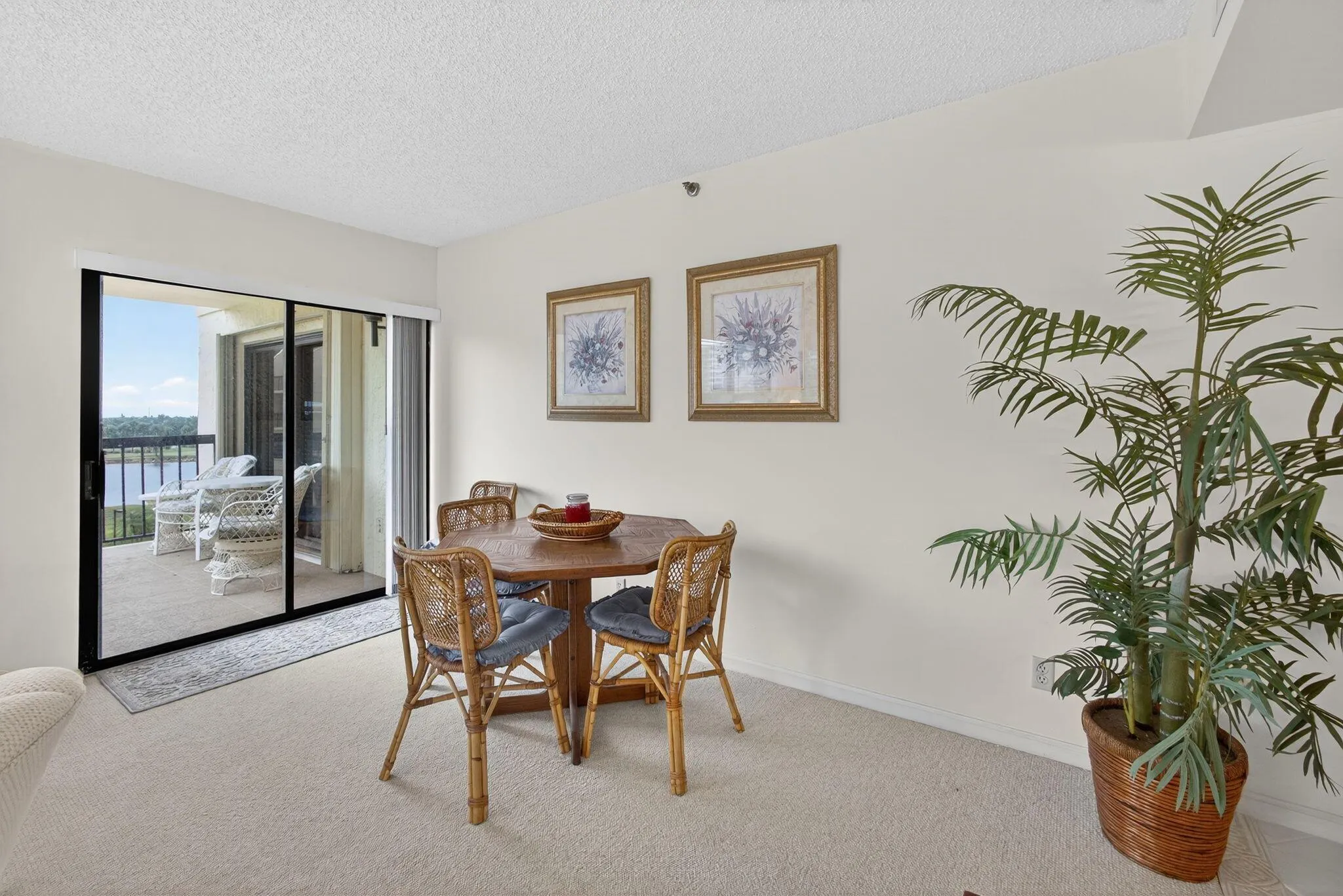 372 Golfview Road, #403
