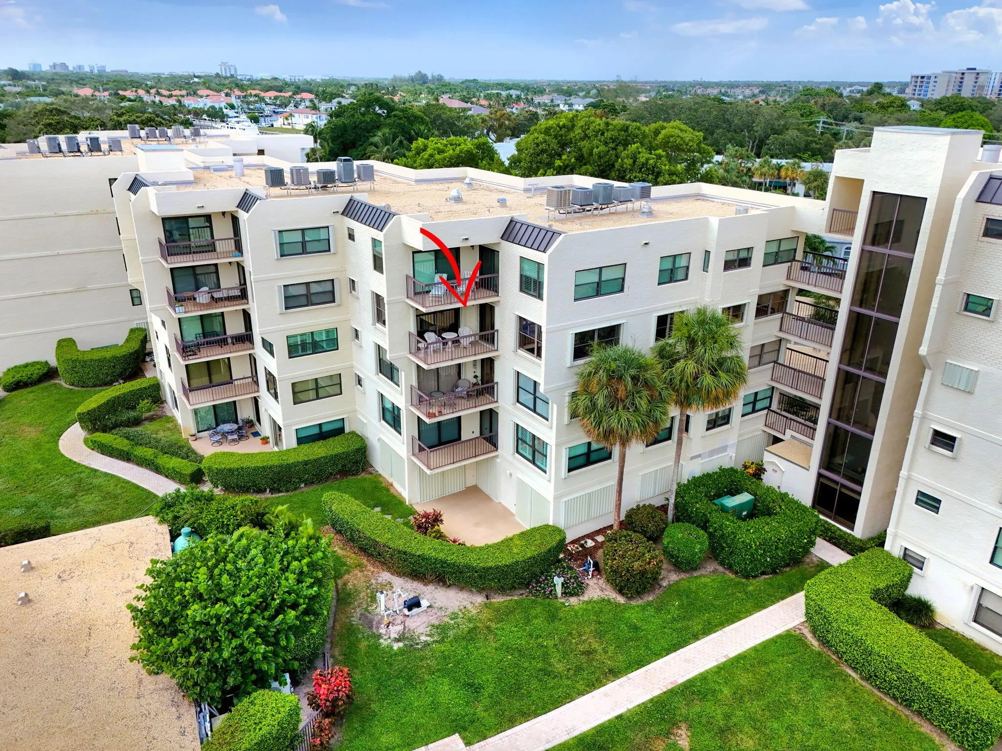 372 Golfview Road, #403