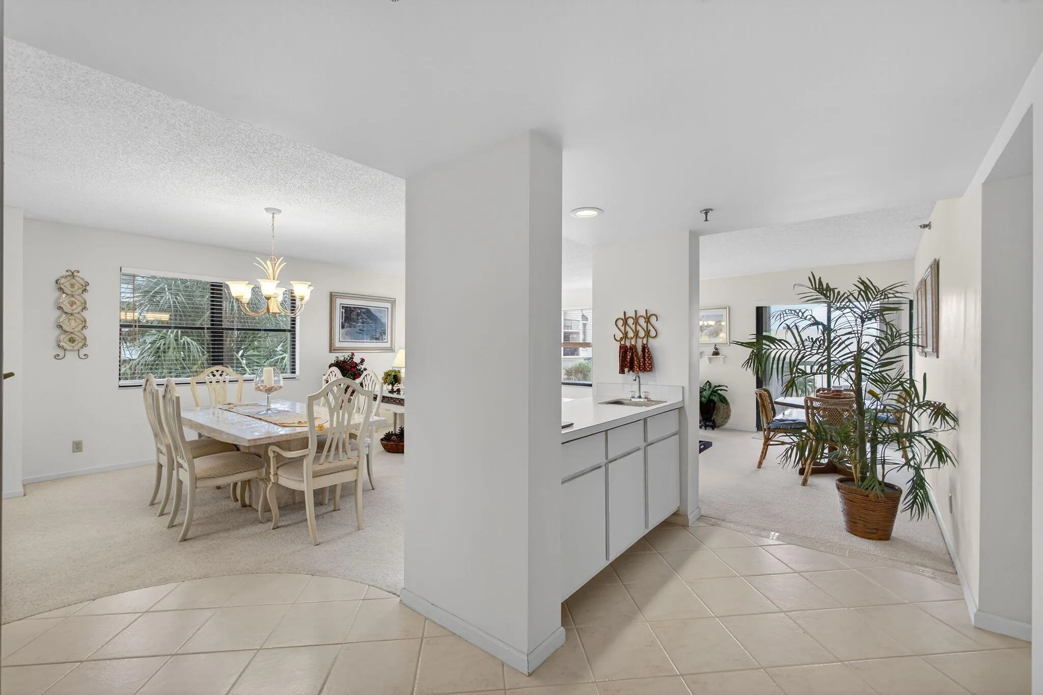 372 Golfview Road, #403