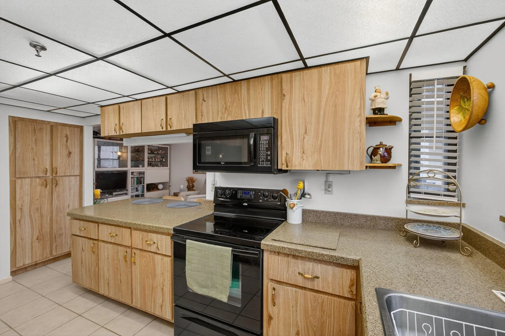 372 Golfview Road, #403