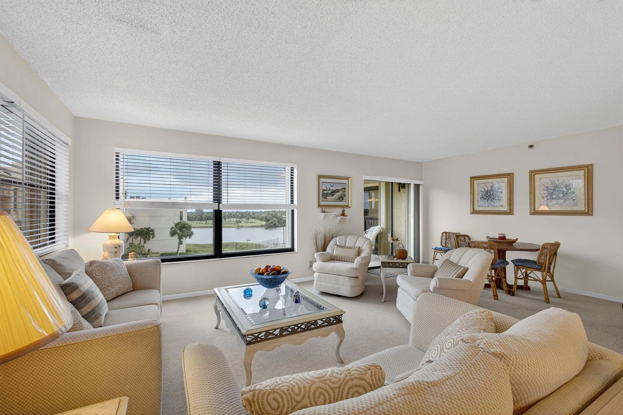 372 Golfview Road, #403